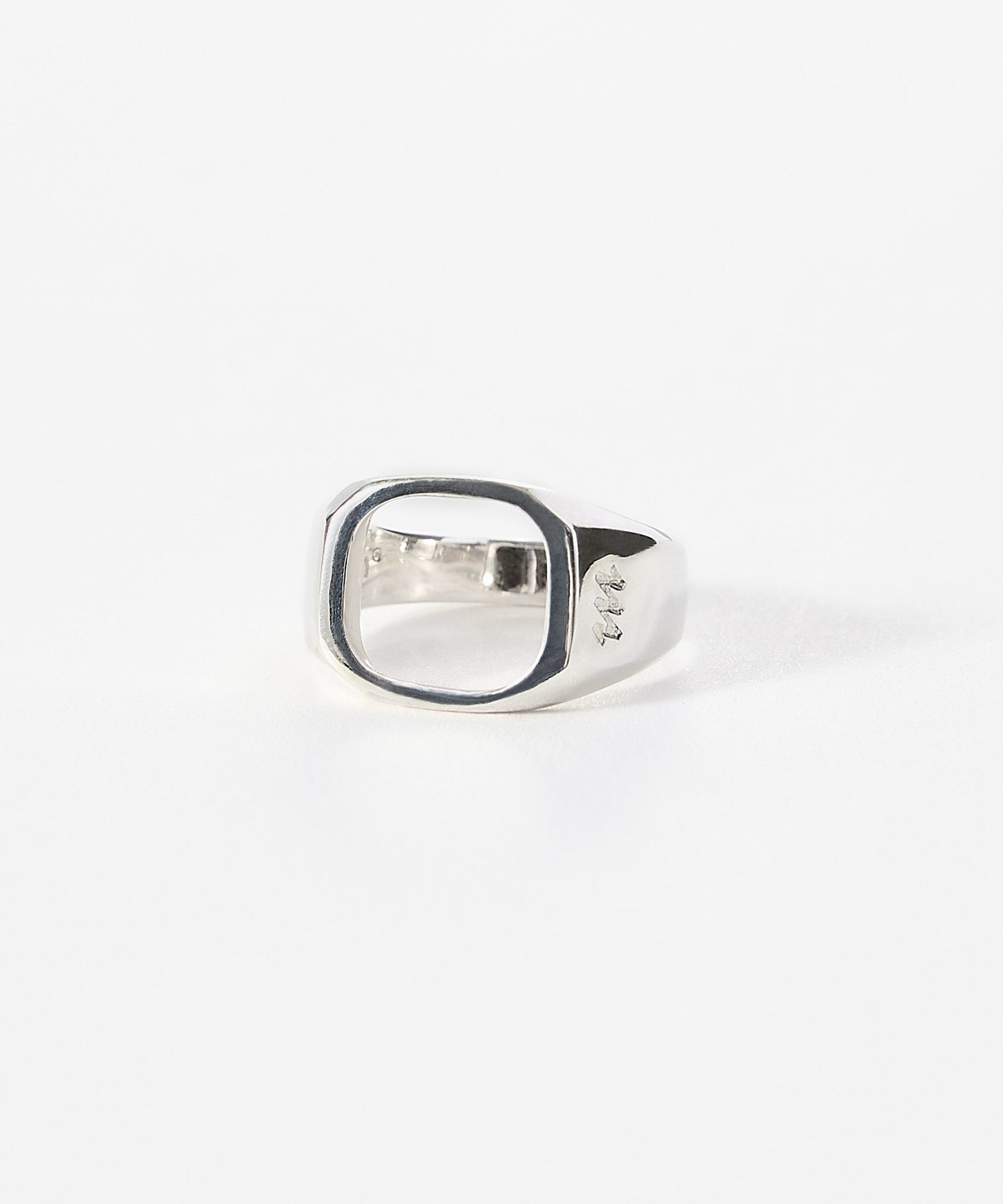 SIGNET OPEN RING