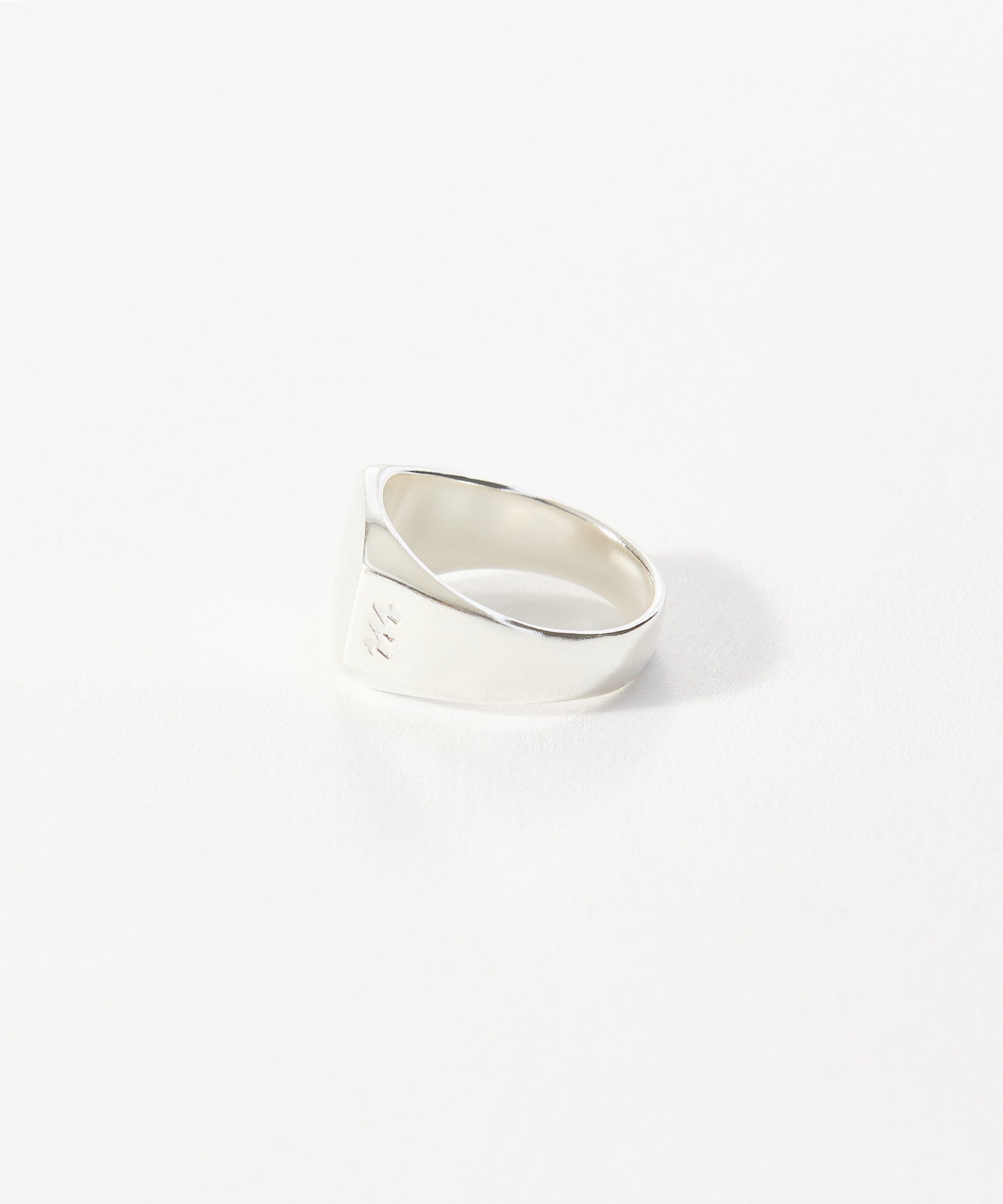 【2025.6.6 FRI 18:00~ INSTOCK】SATIN SIGNET RING