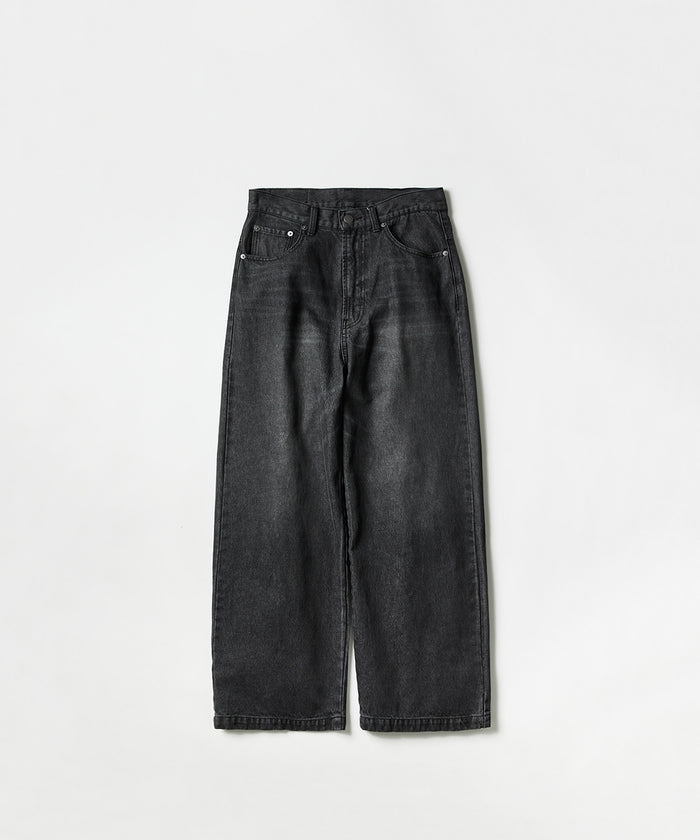 LOOSE FIT DENIM