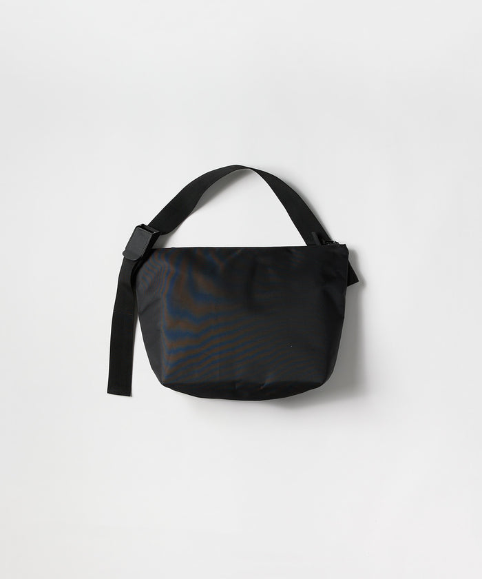 NYLON MESSENGER BAG(M)