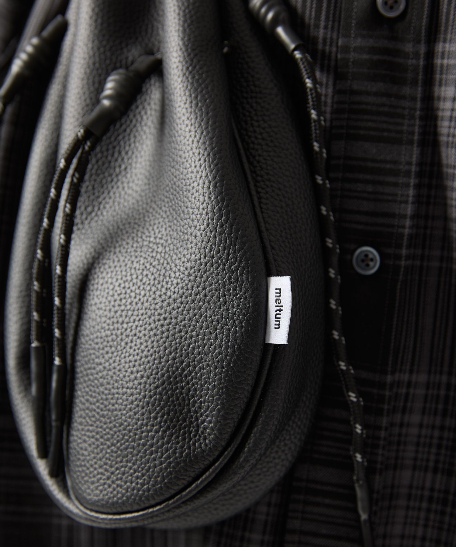 【2025.9.12 FRI 18:00~ IN STOCK】LEATHER DRAWSTRING BAG