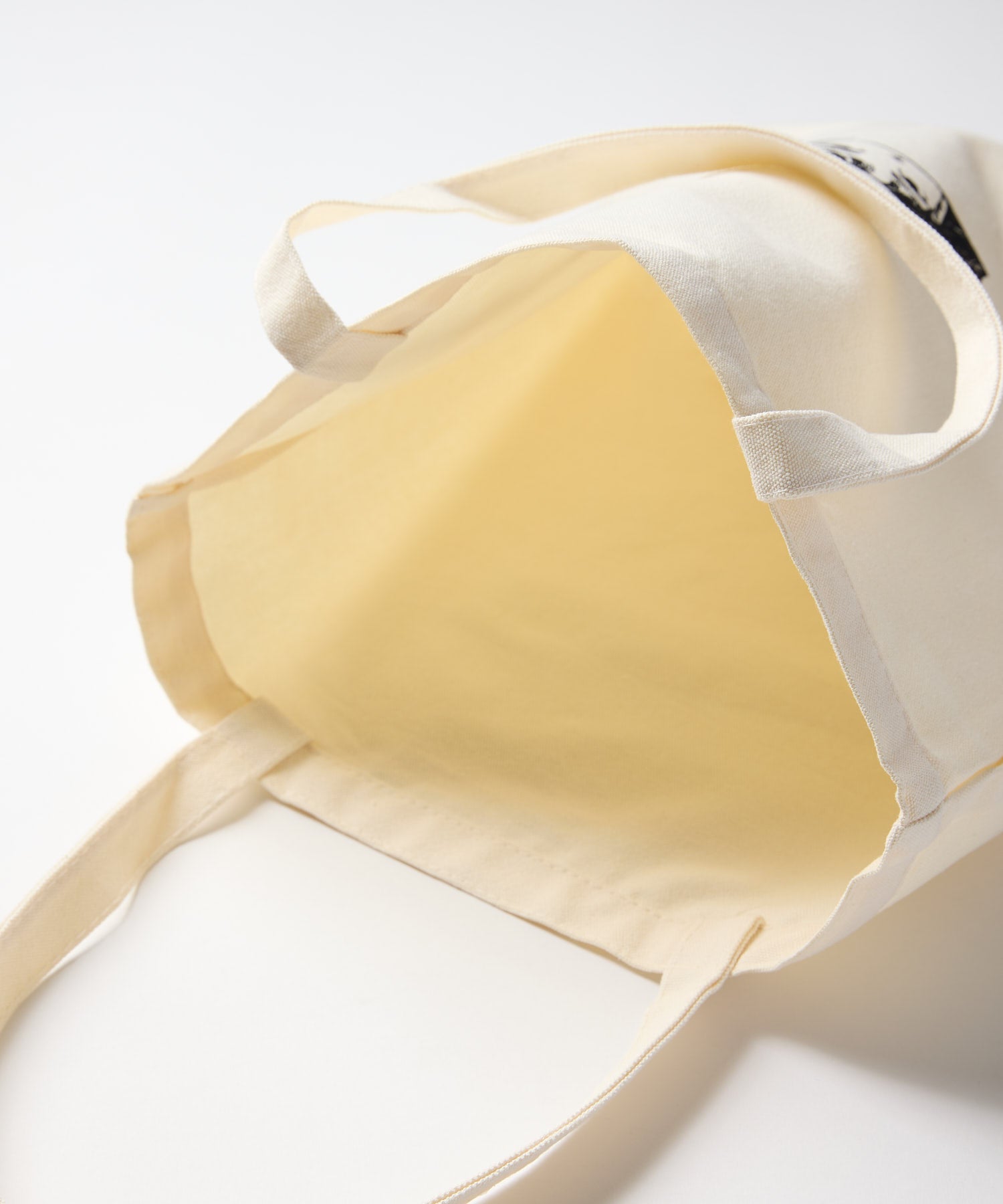×HIROKI KAWASAKI TOTE [GIRL]