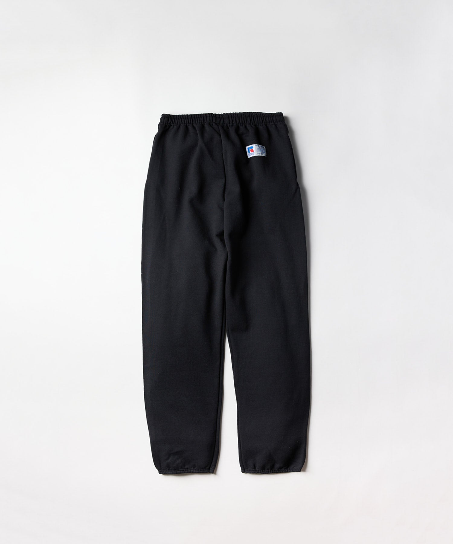 ×RUSSELL ATHLETIC STANDARD SWEAT PANTS [BLACK]