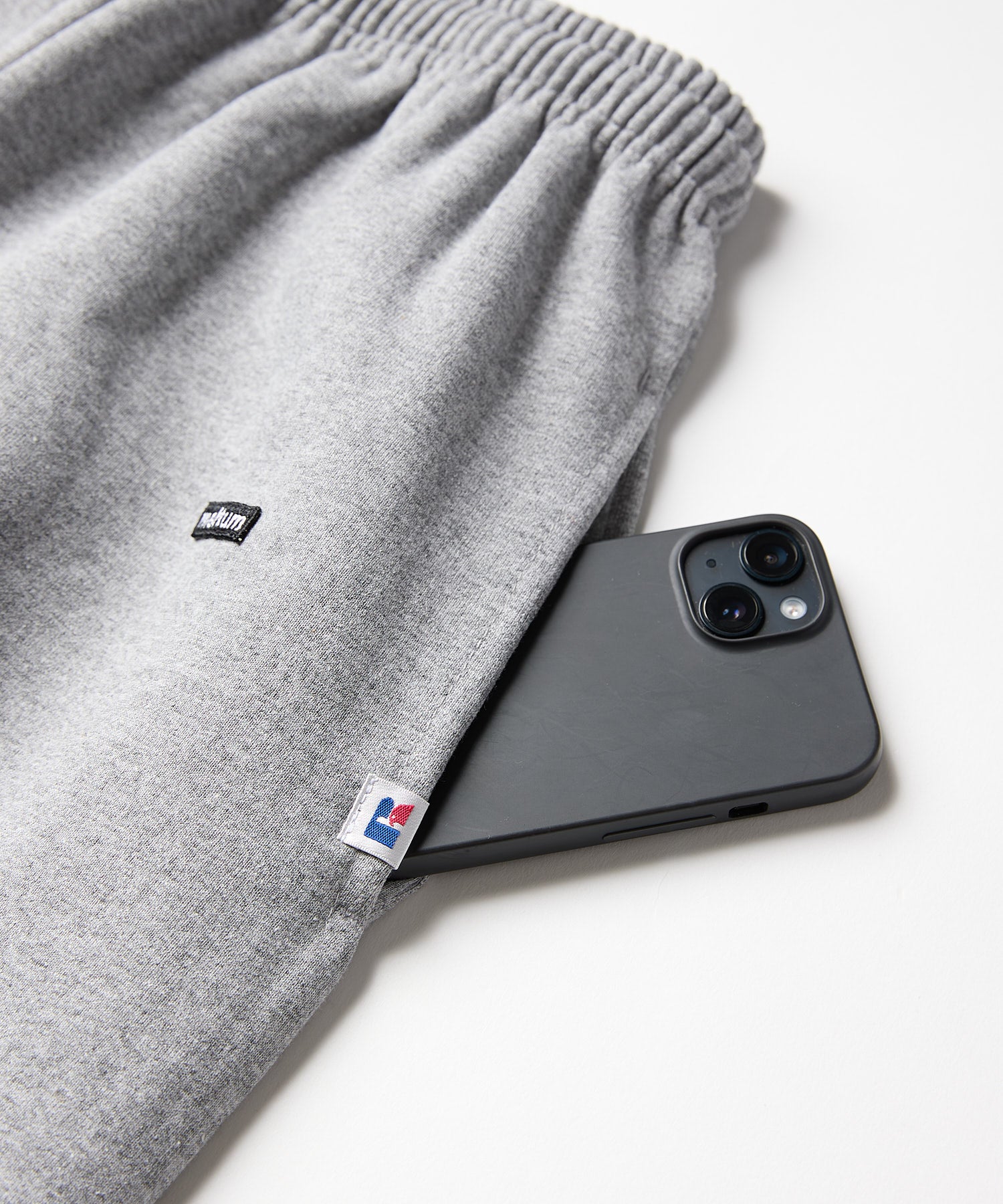 ×RUSSELL ATHLETIC STANDARD SWEAT PANTS [BLACK]