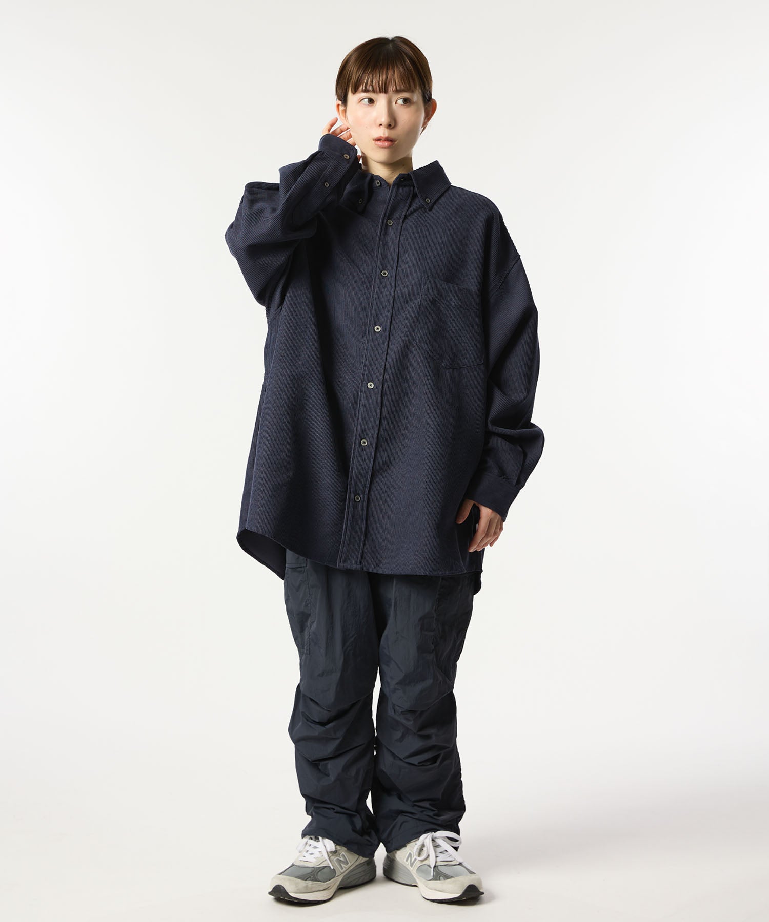 OVERSIZED CORDUROY SHIRT