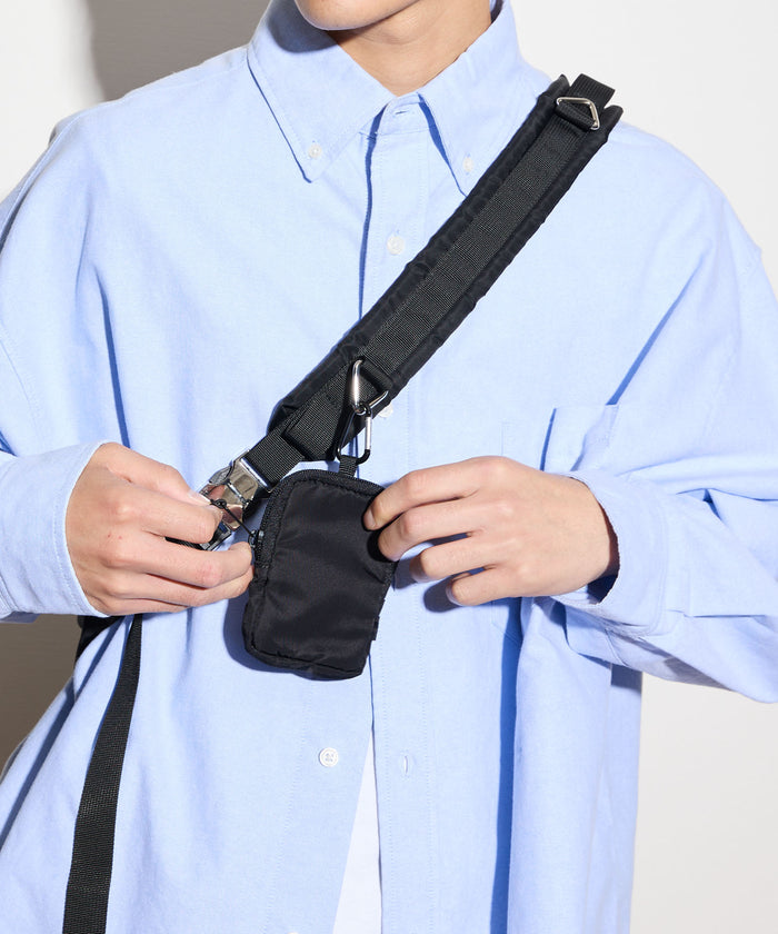 POUCH SHOULDER BAG