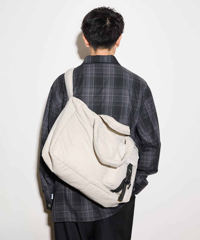 PADDING SHOULDER BAG