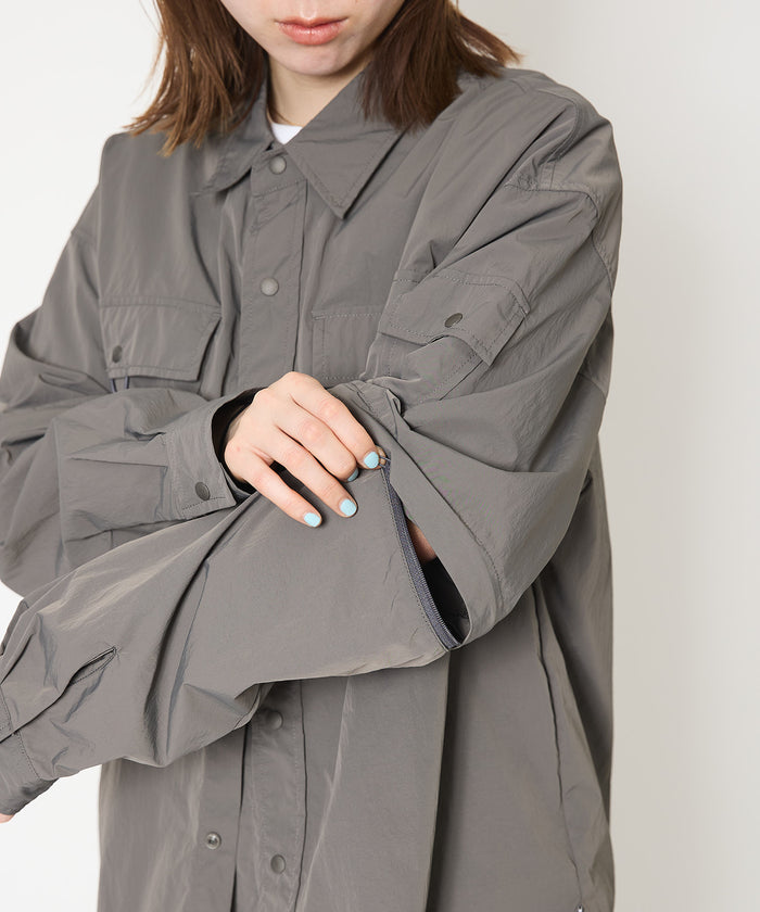 DETACHABLE TECH SHIRT