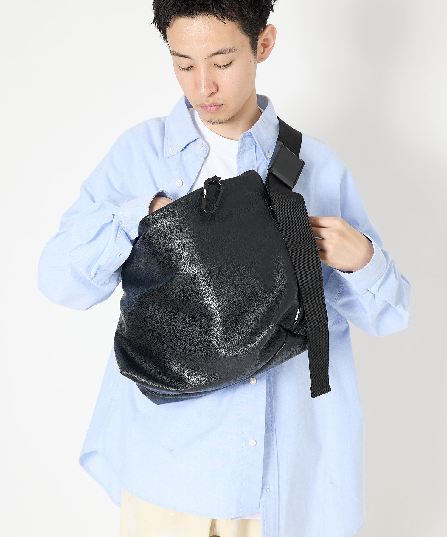 LEATHER MESSENGER BAG(M) LEATHER MESSENGER BAG(M)