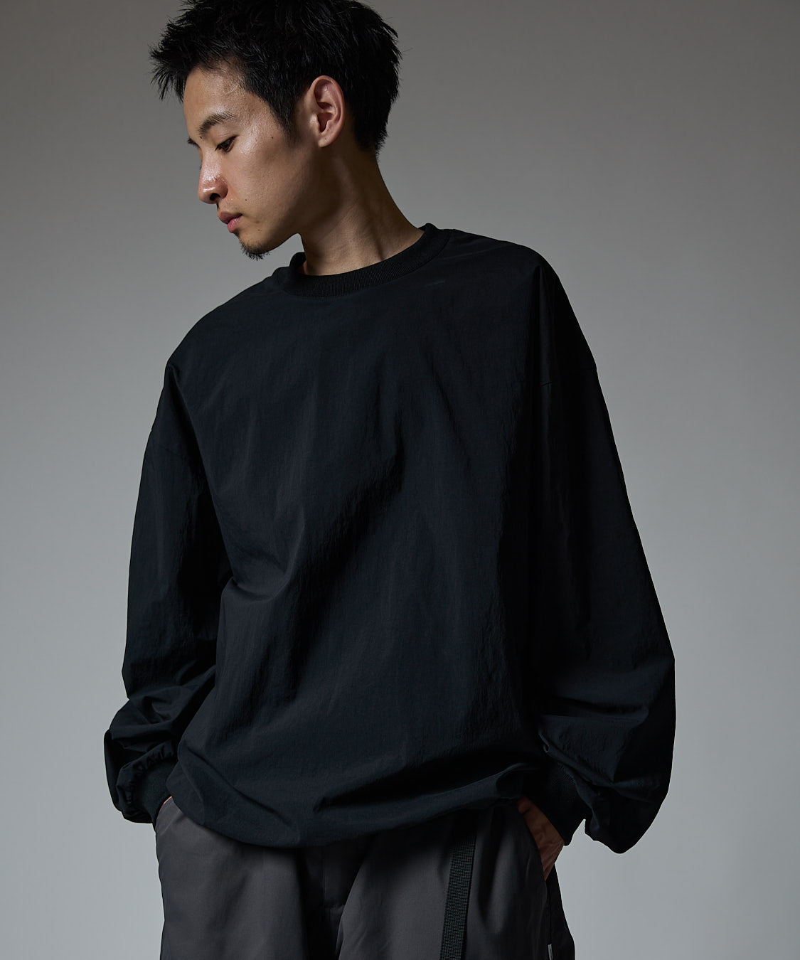 NYLON CREW 長袖上衣
