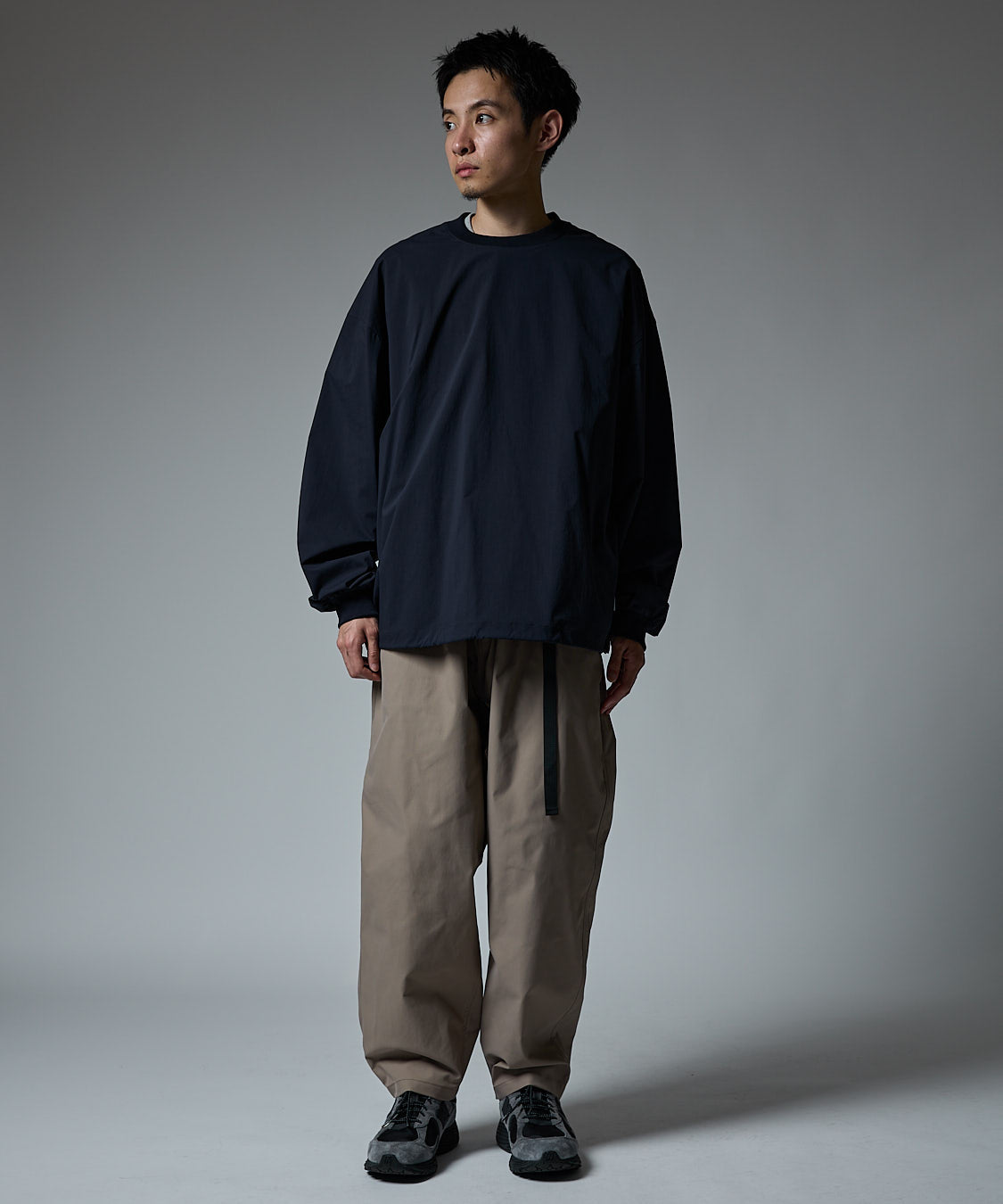 NYLON CREW 長袖上衣