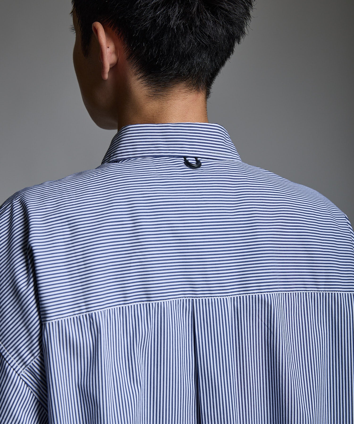 LOOSE STRIPE SHIRT S/S