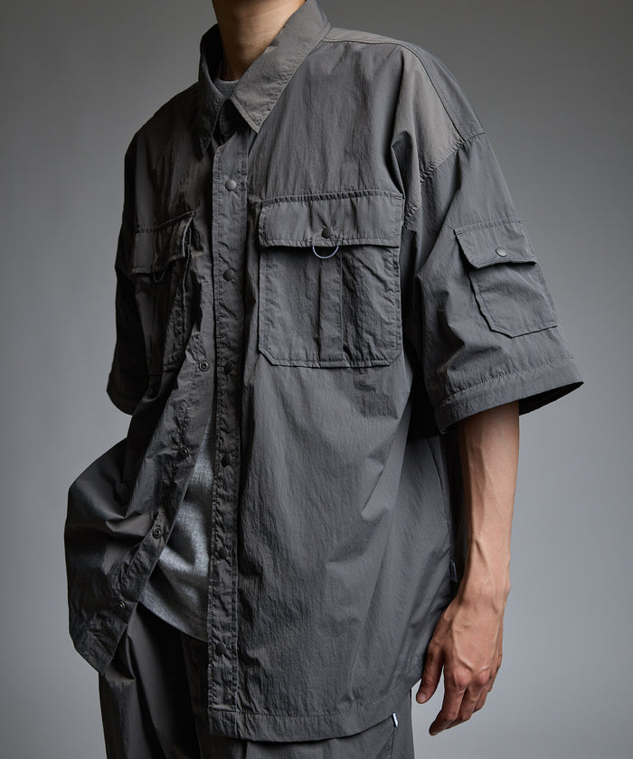 DETACHABLE TECH SHIRT