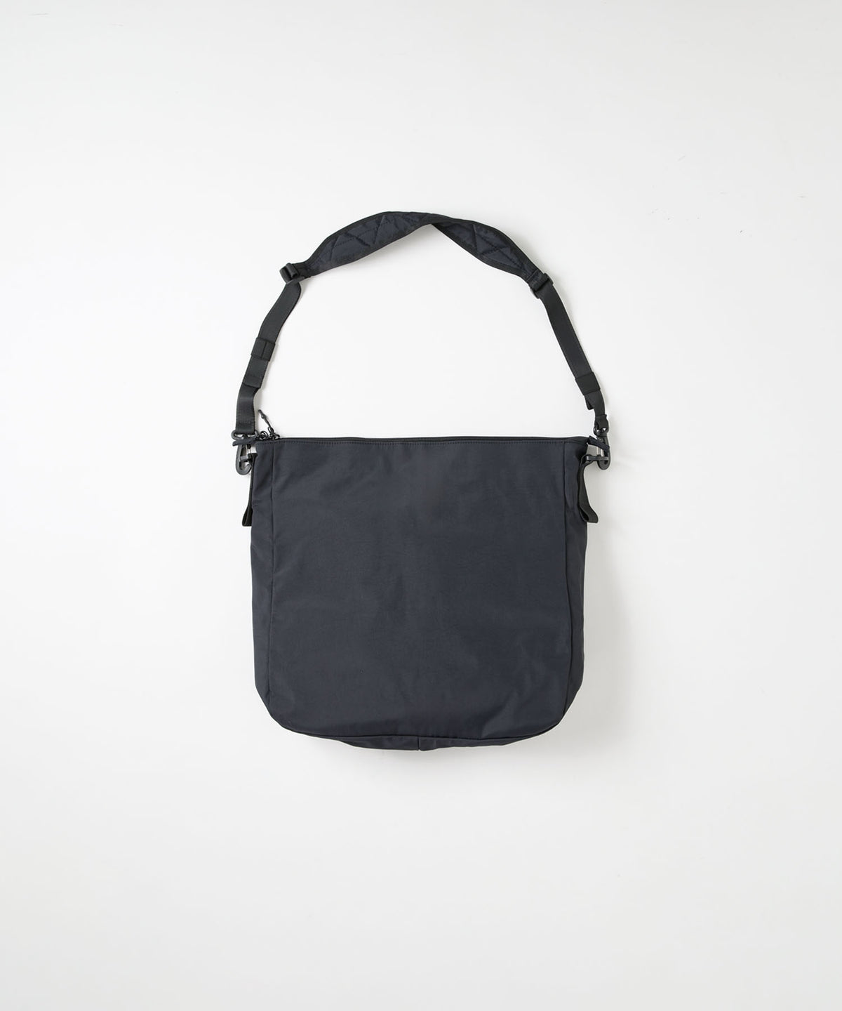 POSTMAN TECH SHOULDER