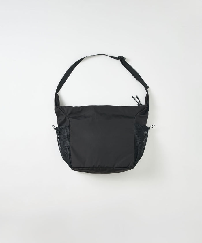 DAILY NYLON SHOULDER