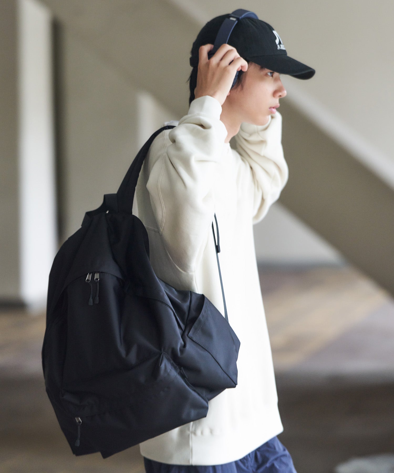 Black back bag hot sale