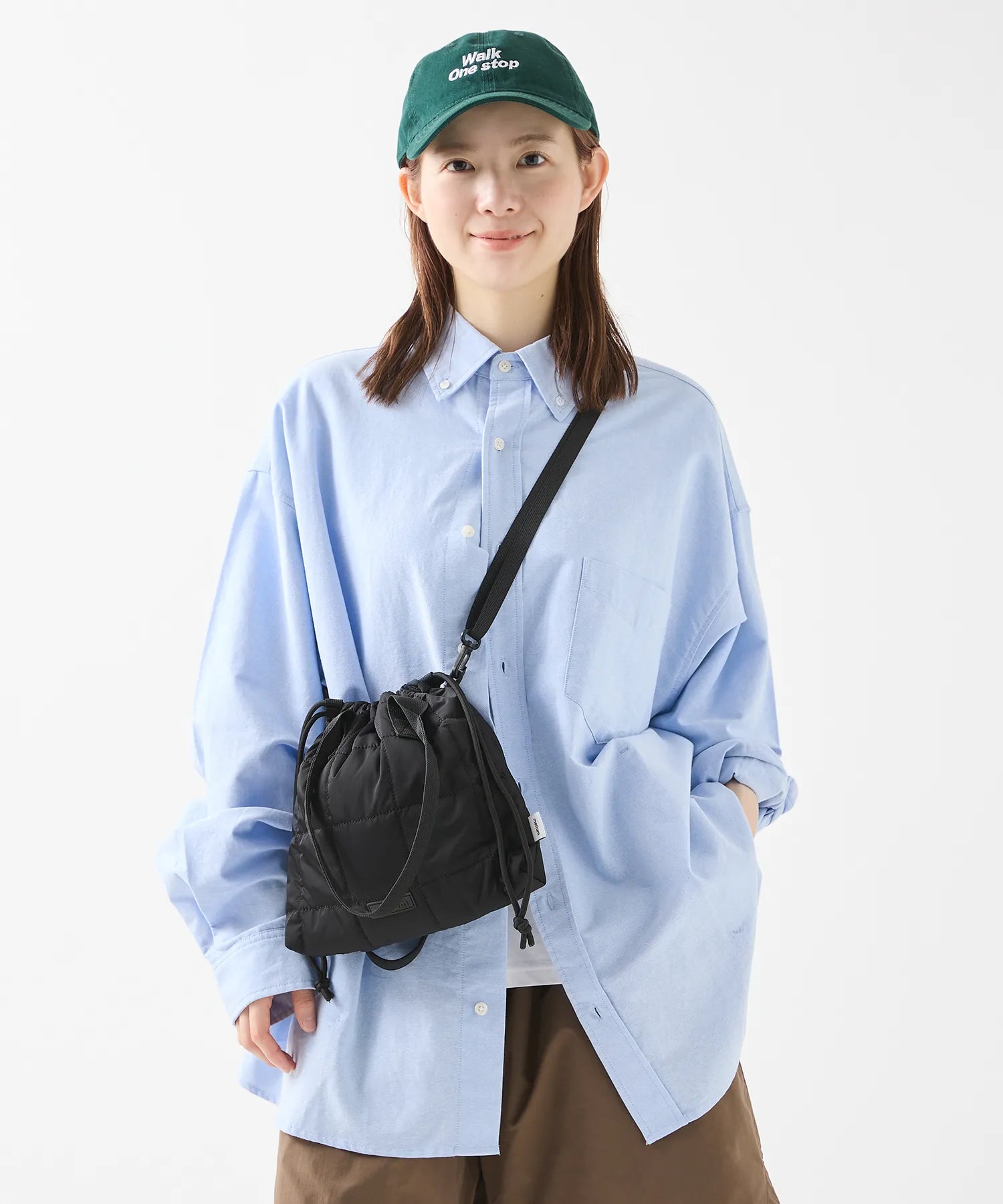 QUILT SHOULDER POUCH [BLACK]