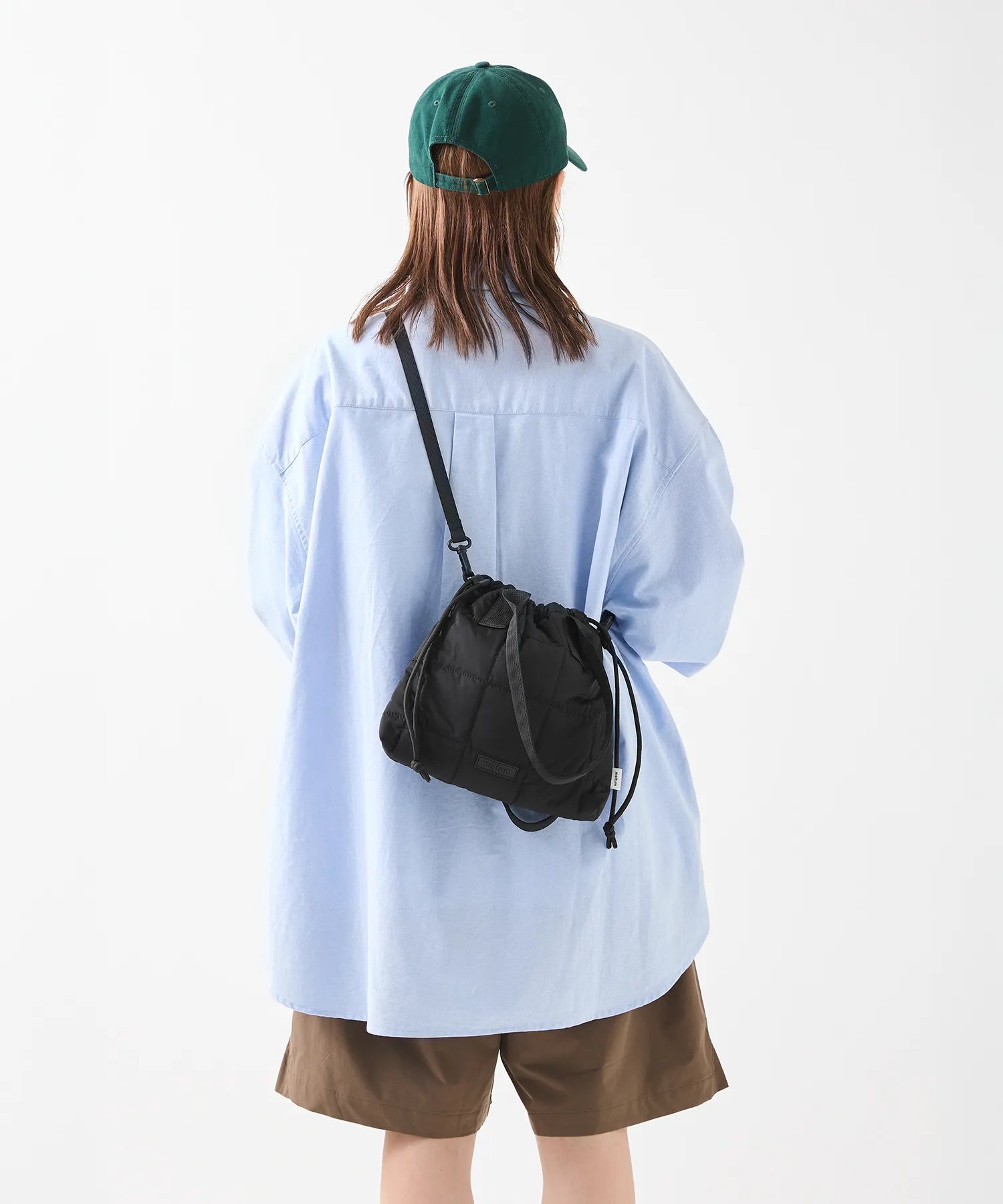QUILT SHOULDER POUCH [BLACK]