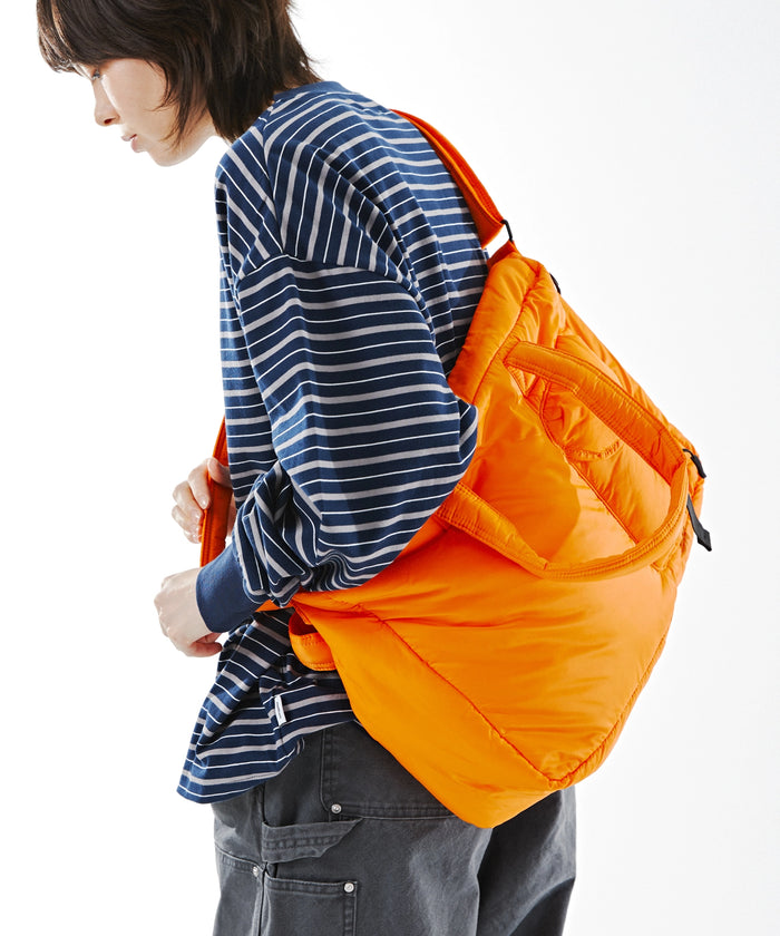 PADDING SHOULDER BAG