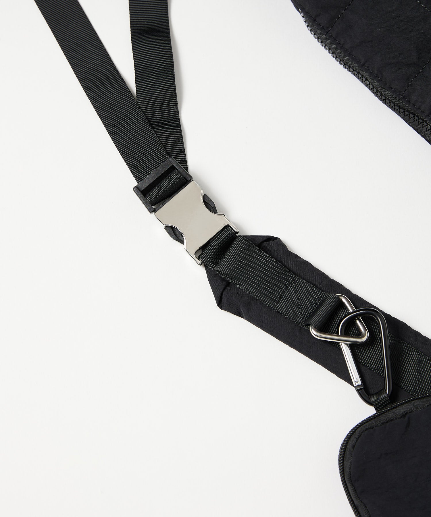 绗缝小袋单肩包