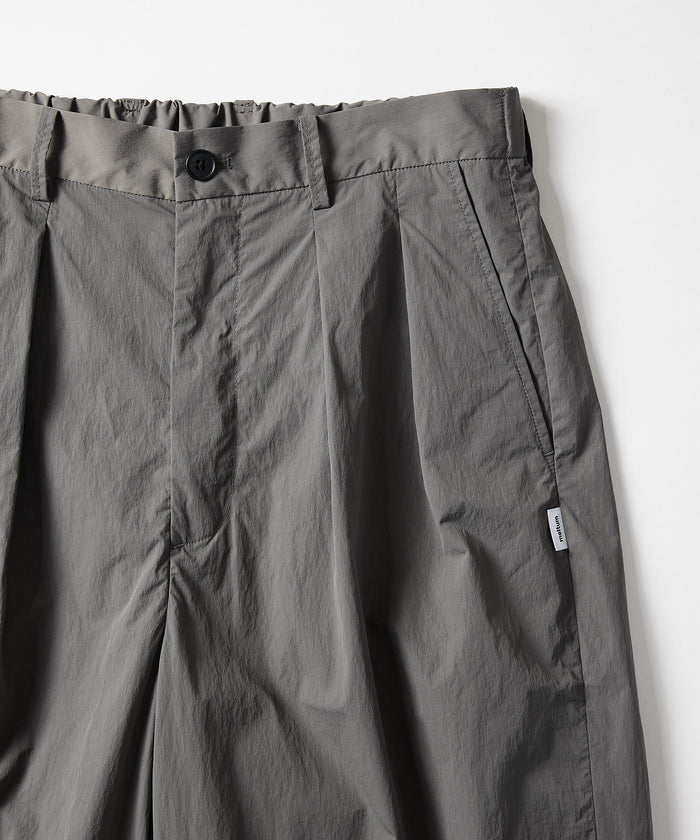 DETACHABLE TECH PANTS