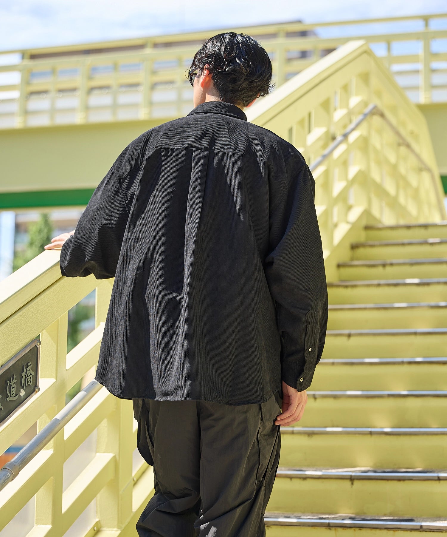 OVERSIZED CORDUROY SHIRT【BLACK】