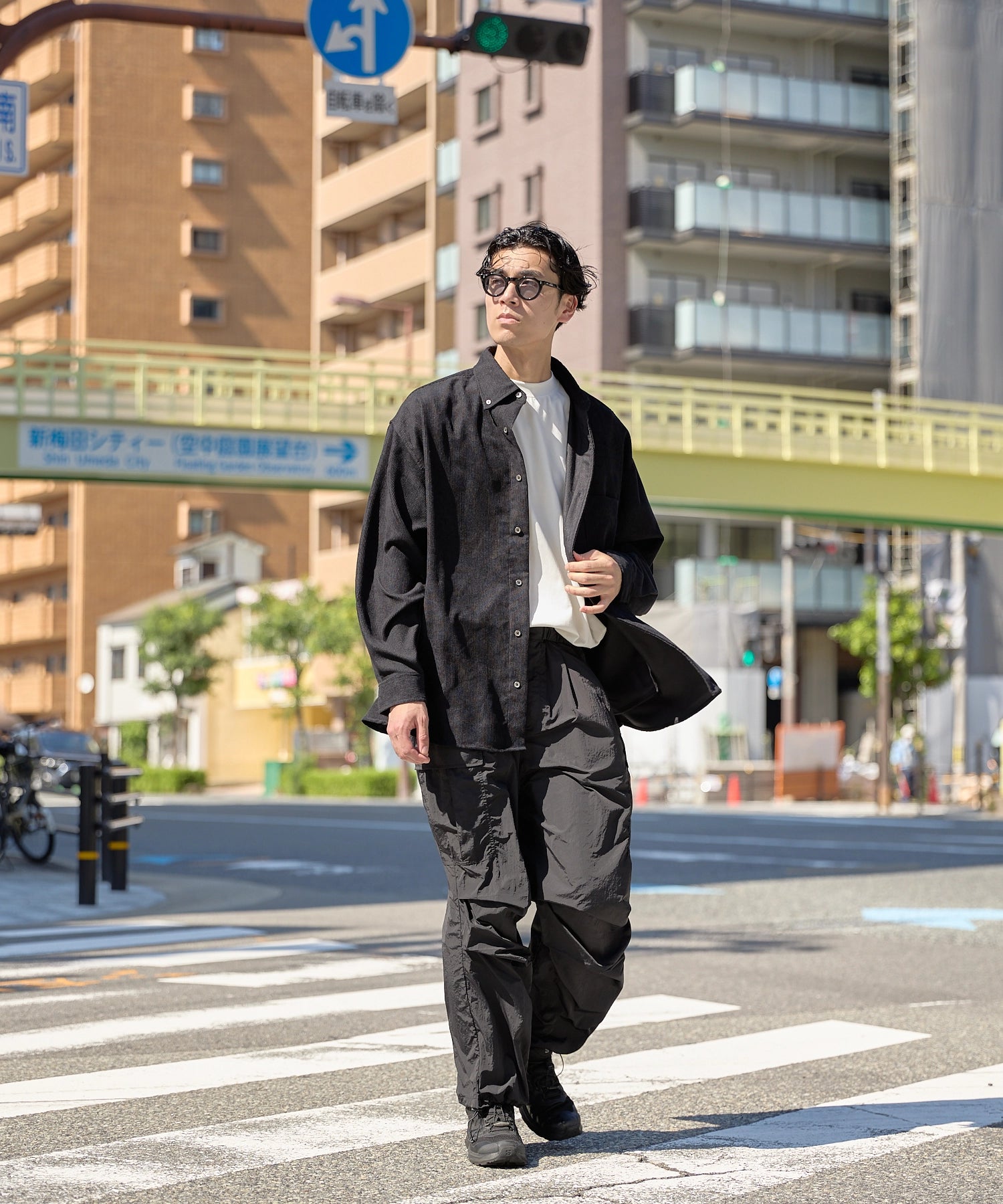 OVERSIZED CORDUROY SHIRT【BLACK】