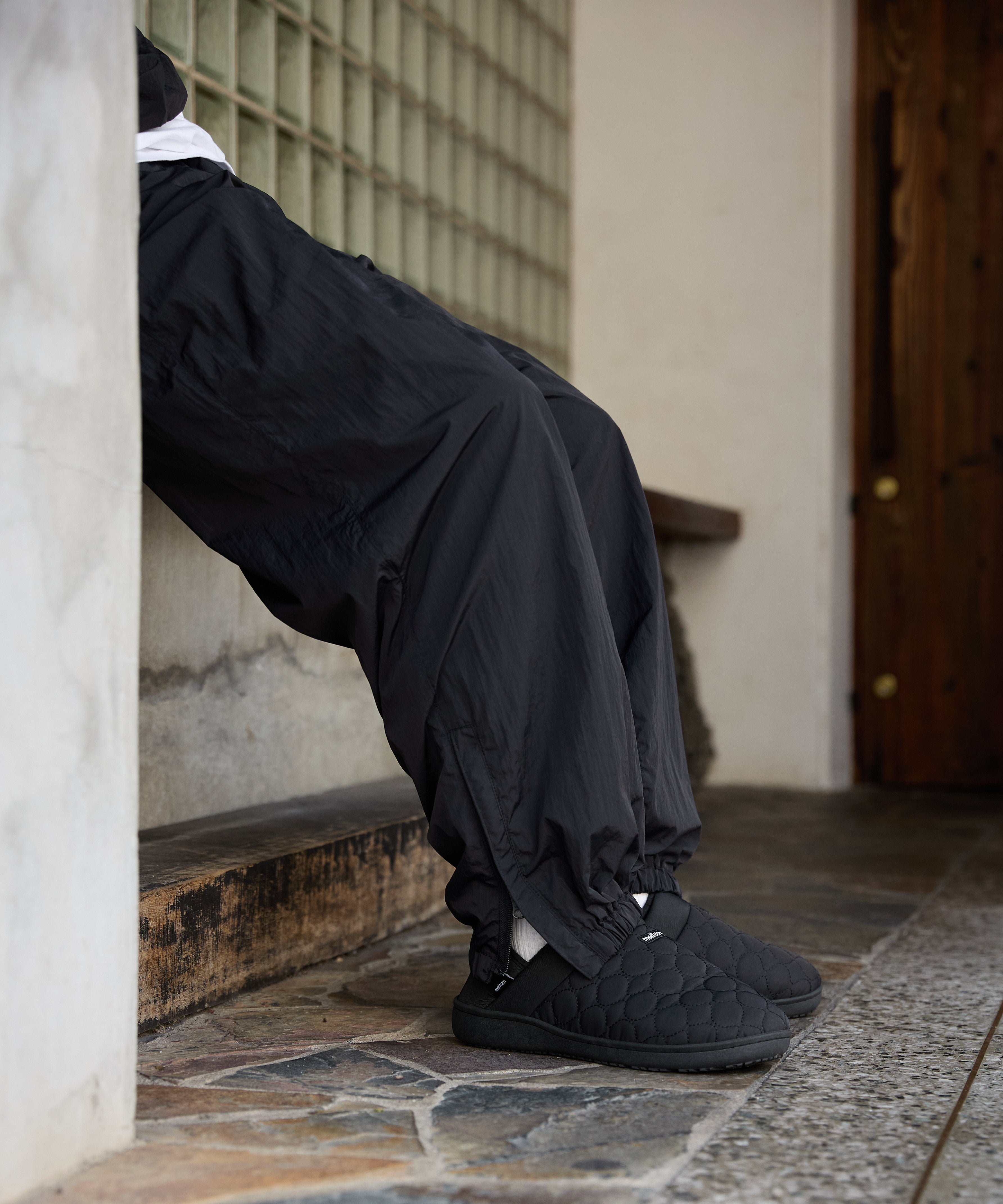 ALL-ROUND TECH PANTS【BLACK】