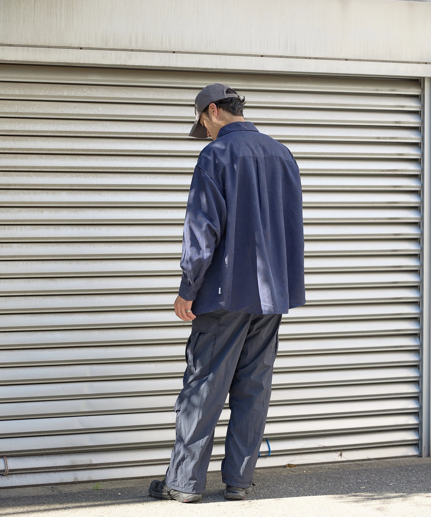 OVERSIZED CORDUROY SHIRT【NAVY】