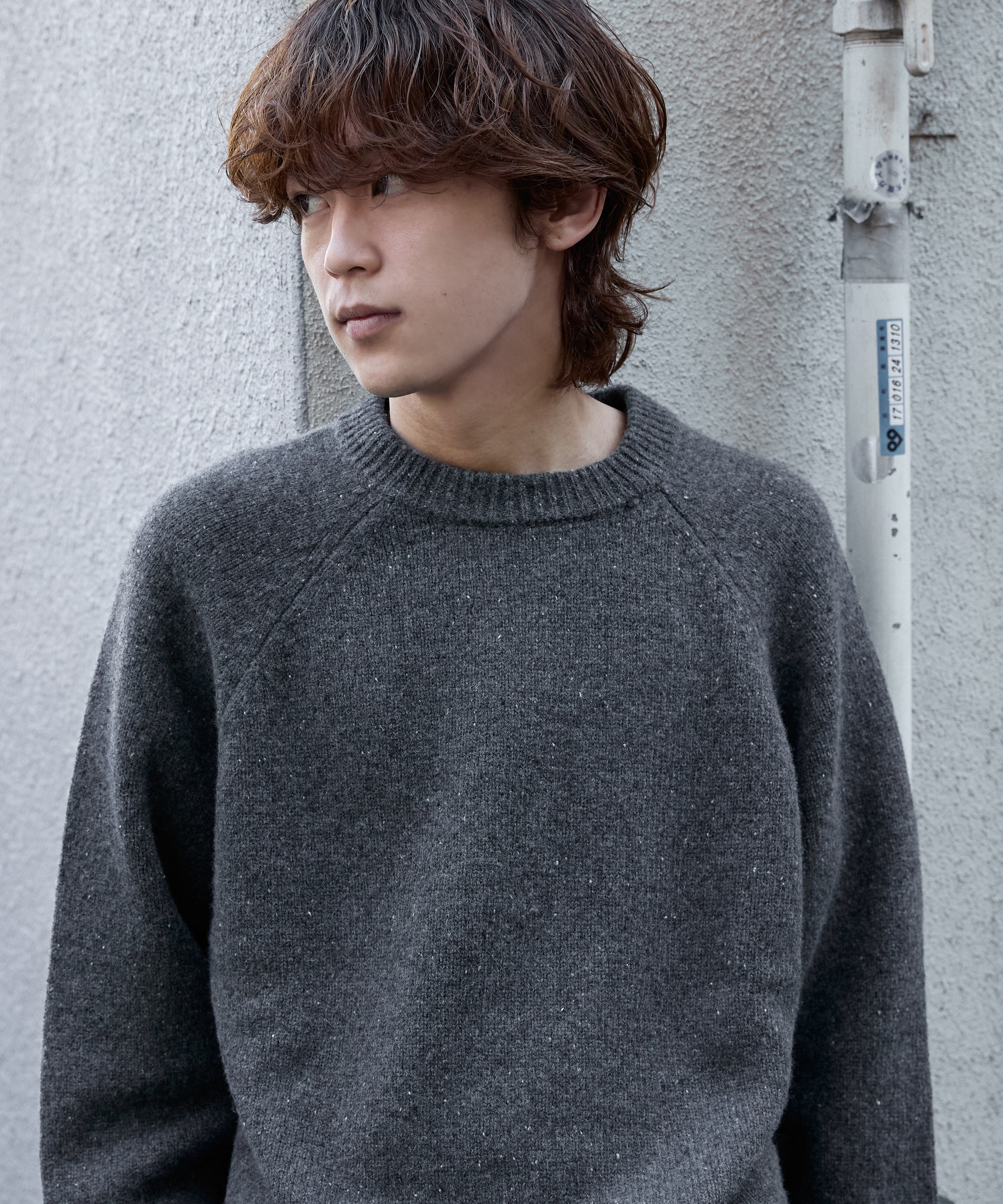 WOOL CREWNECK KNIT【CHARCOAL】