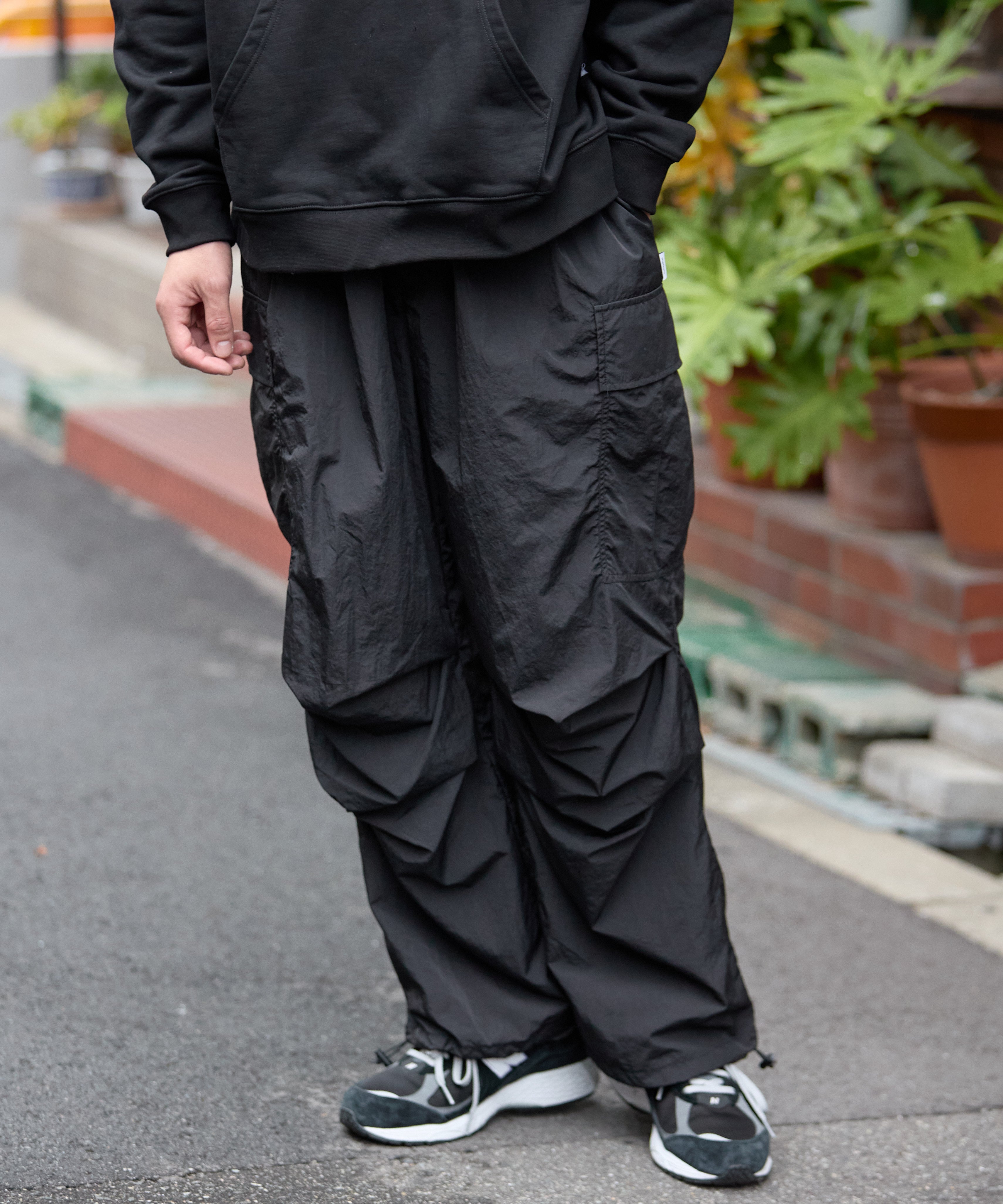 ALL-ROUND CARGO STRING PANTS【BLACK】