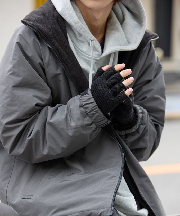 FINGERLESS KNIT GLOVES