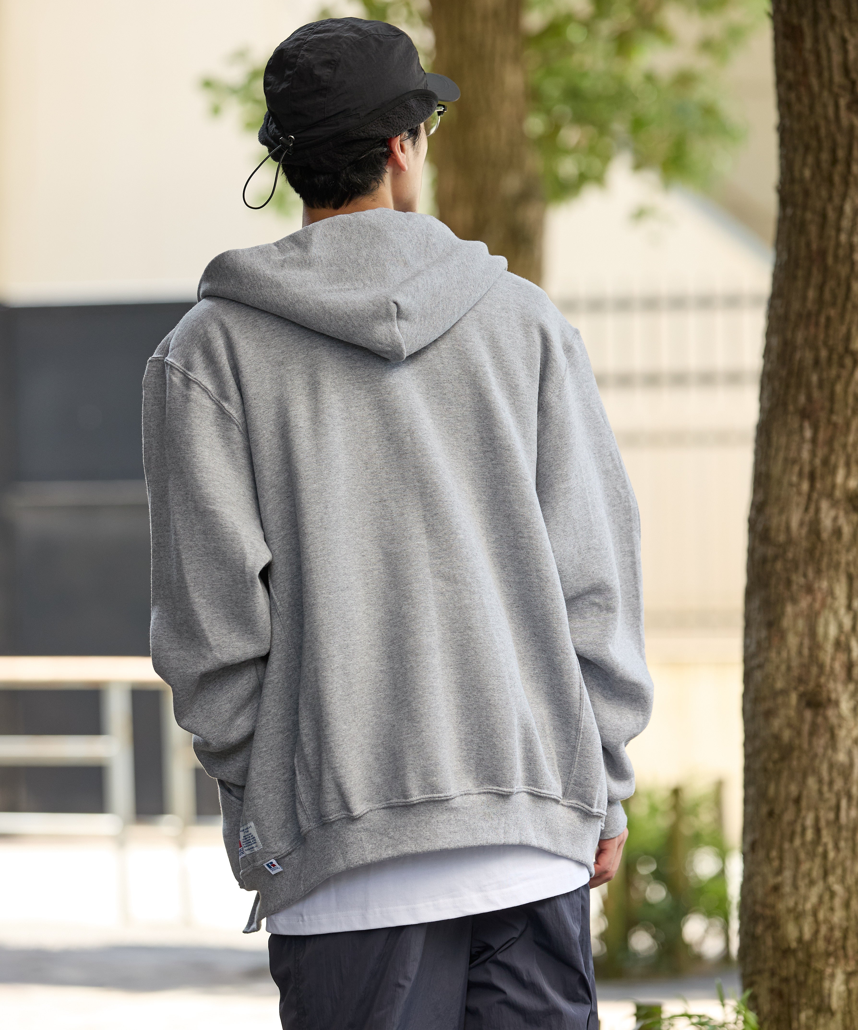 ×RUSSELL ATHLETIC STANDARD ZIP HOODIE [GREY]