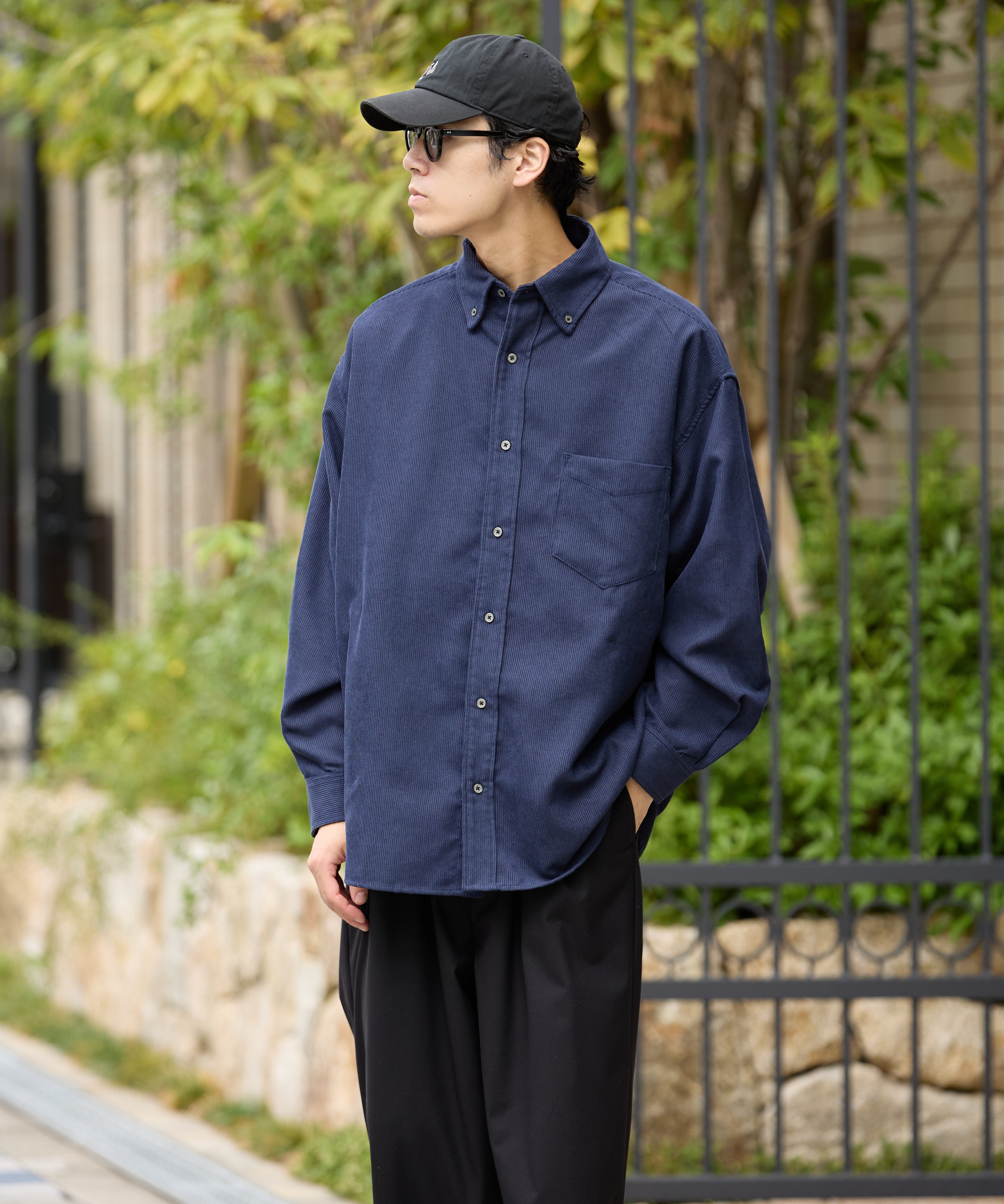 OVERSIZED CORDUROY SHIRT【NAVY】