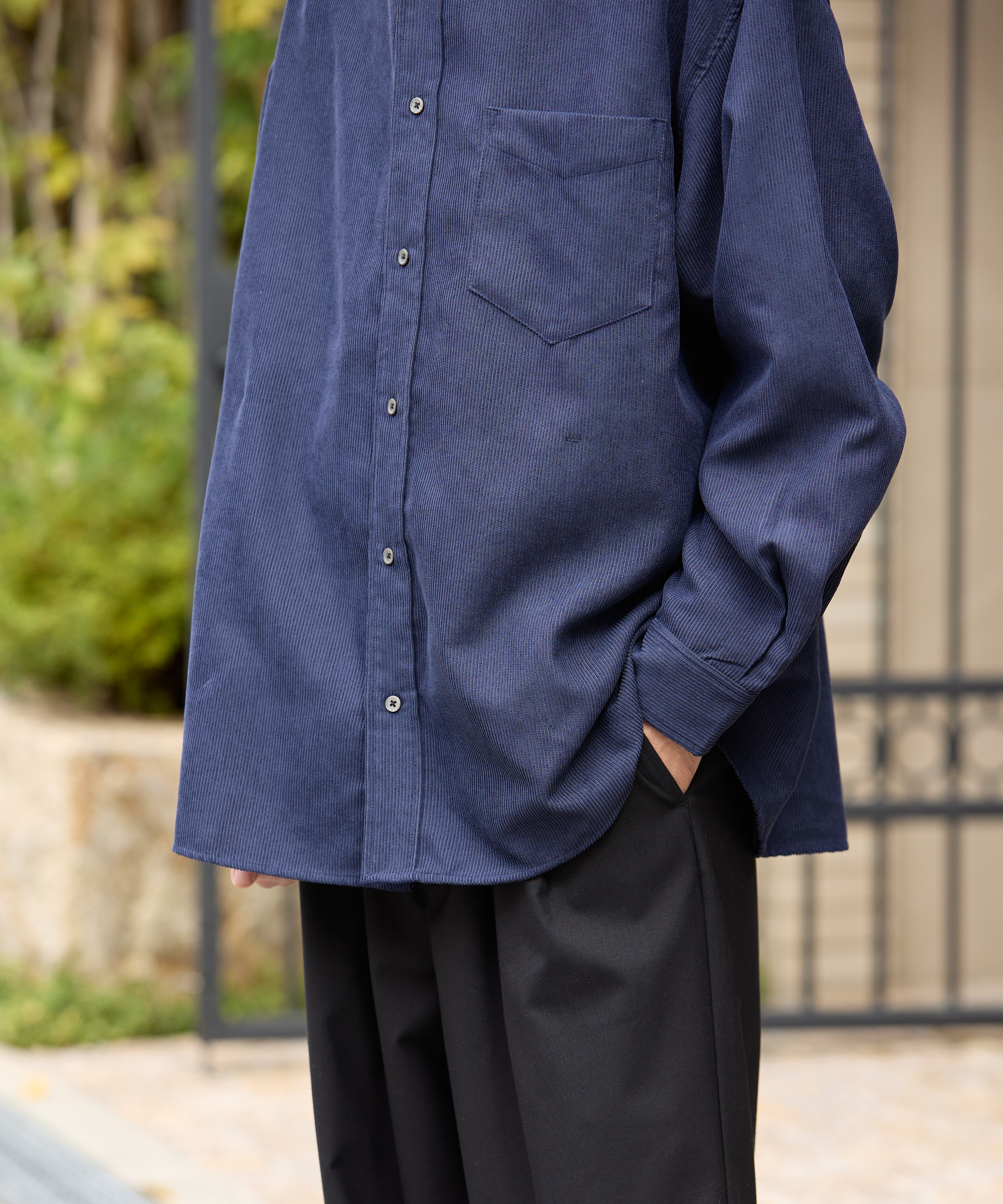 OVERSIZED CORDUROY SHIRT【NAVY】