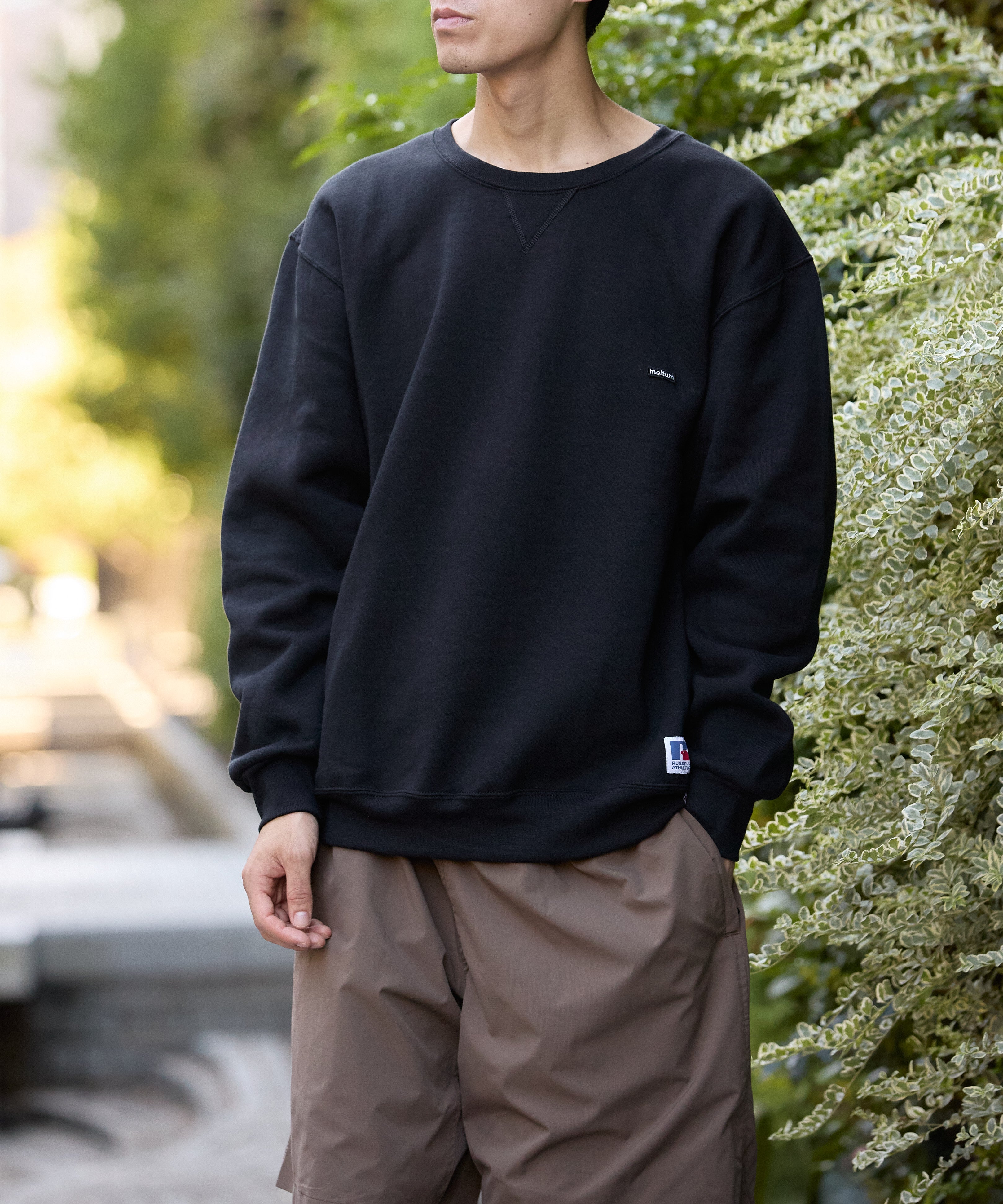 ×RUSSELL ATHLETIC STANDARD CREWNECK SWEAT [BLACK]