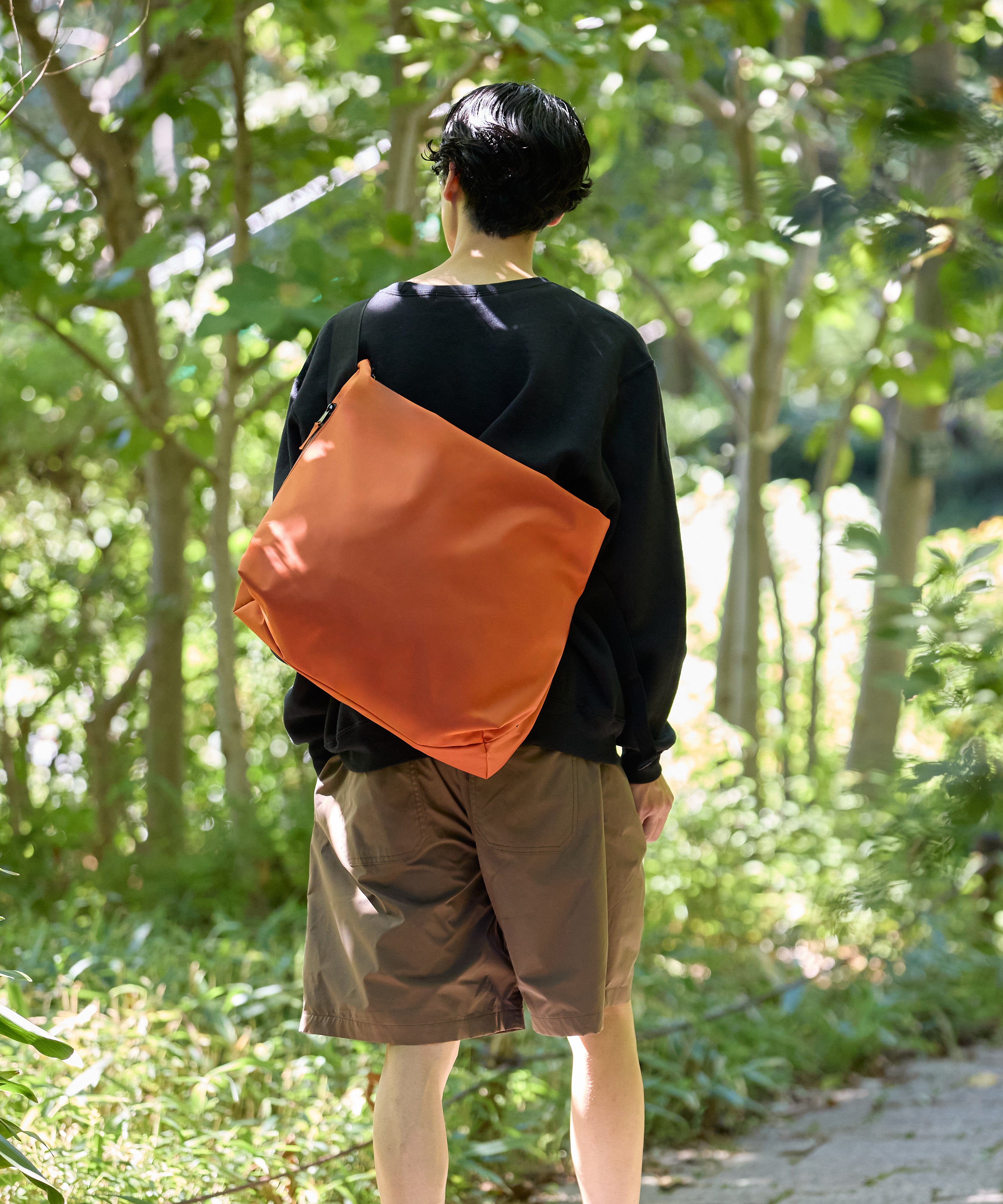 NYLON MESSENGER BAG 