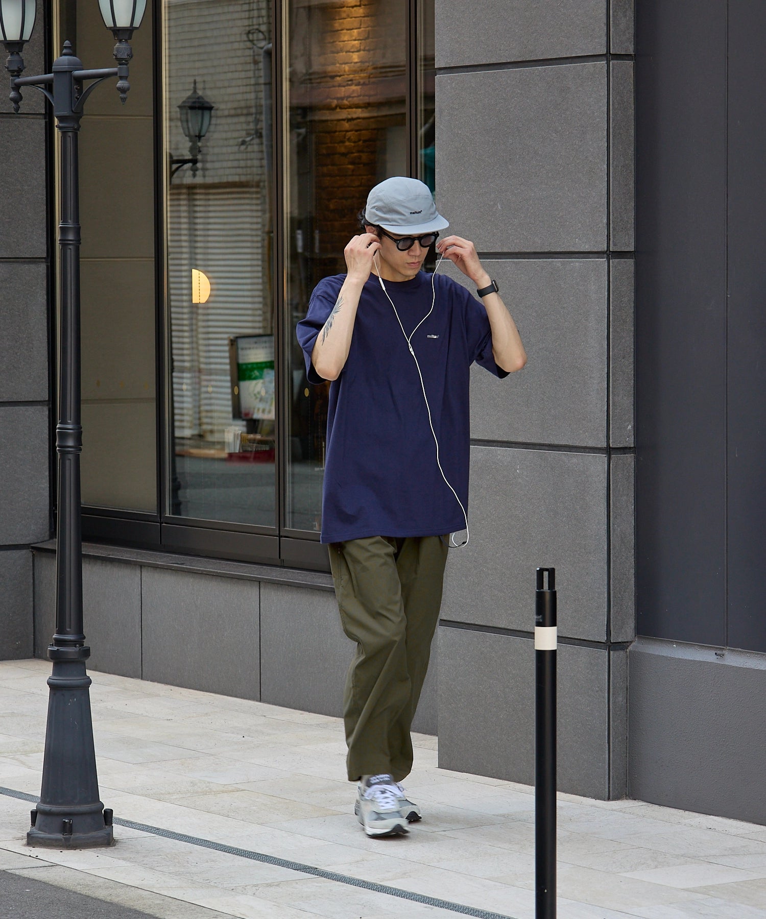 SOUVENIR TEE S/S【NAVY】