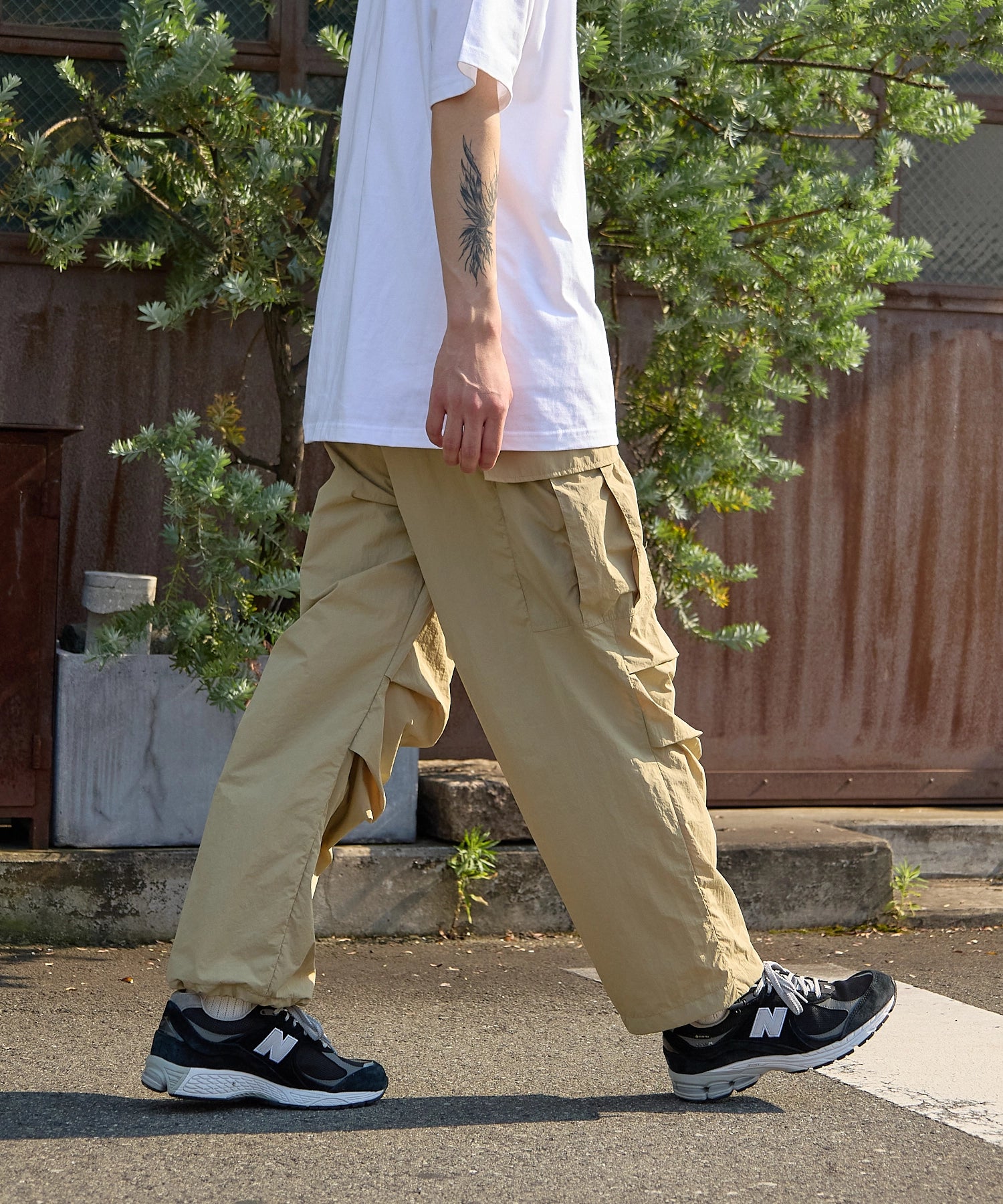 ALL-ROUND CARGO STRING PANTS【BEIGE】