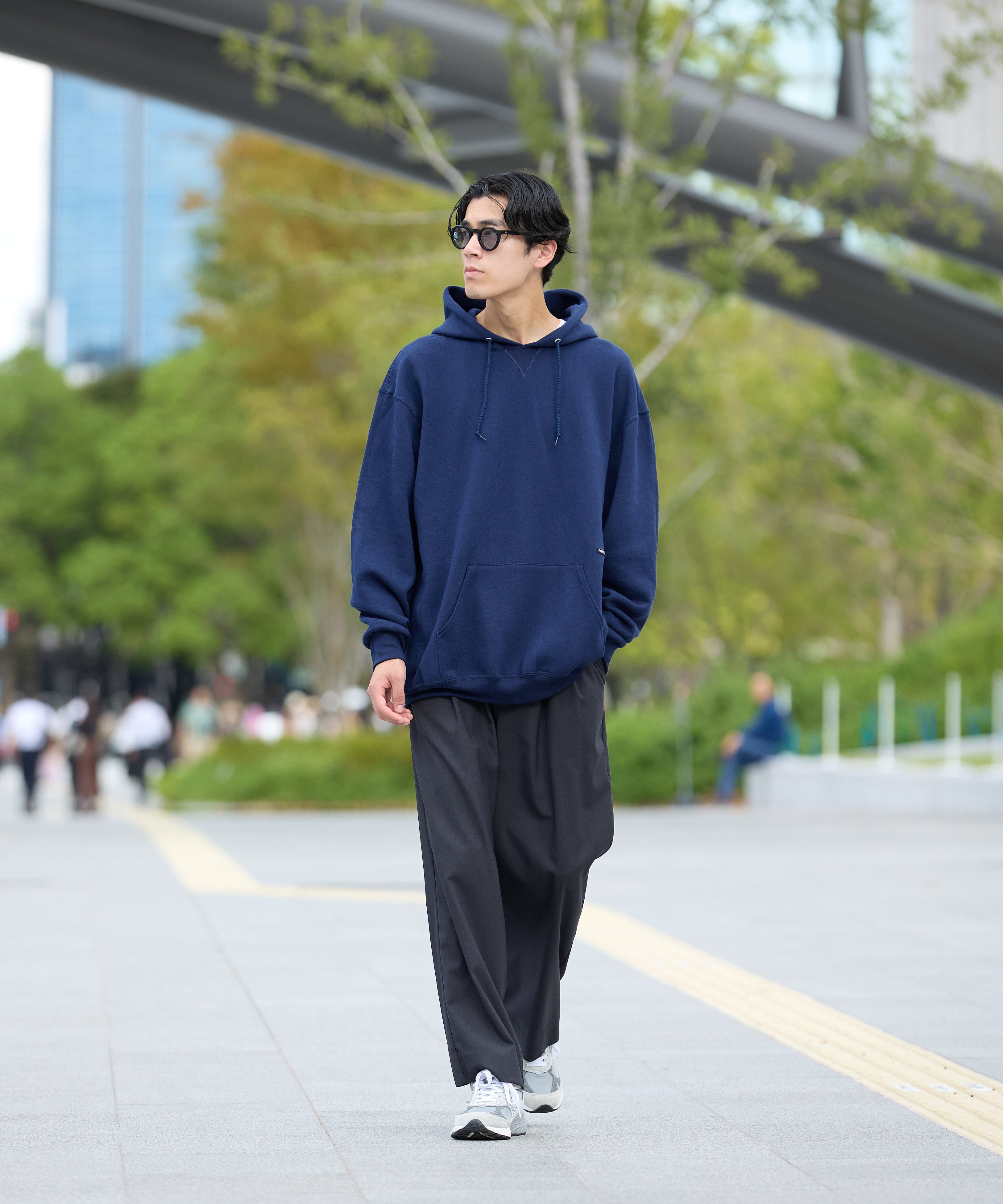 ×RUSSELL ATHLETIC STANDARD SWEAT HOODIE【NAVY】