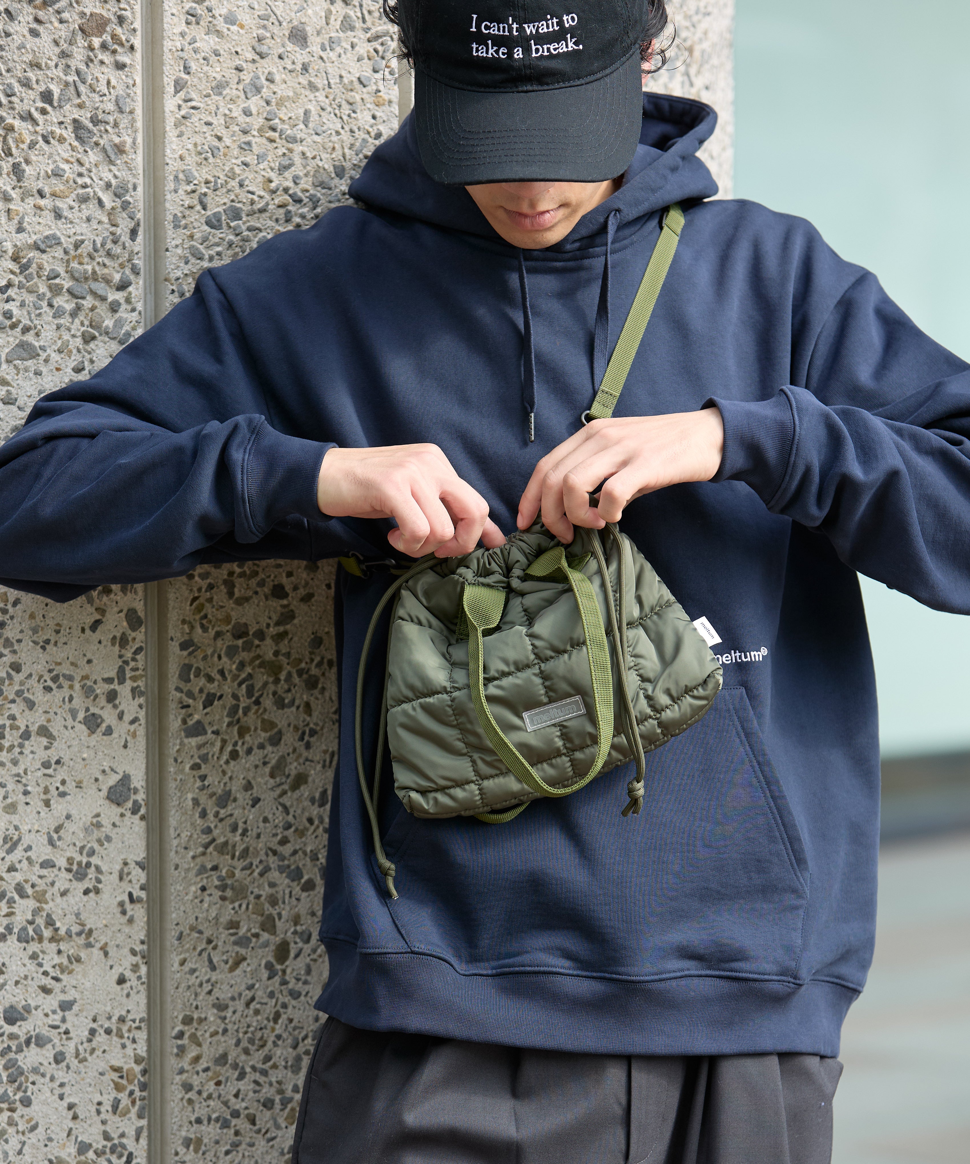 QUILT SHOULDER POUCH【OLIVE】