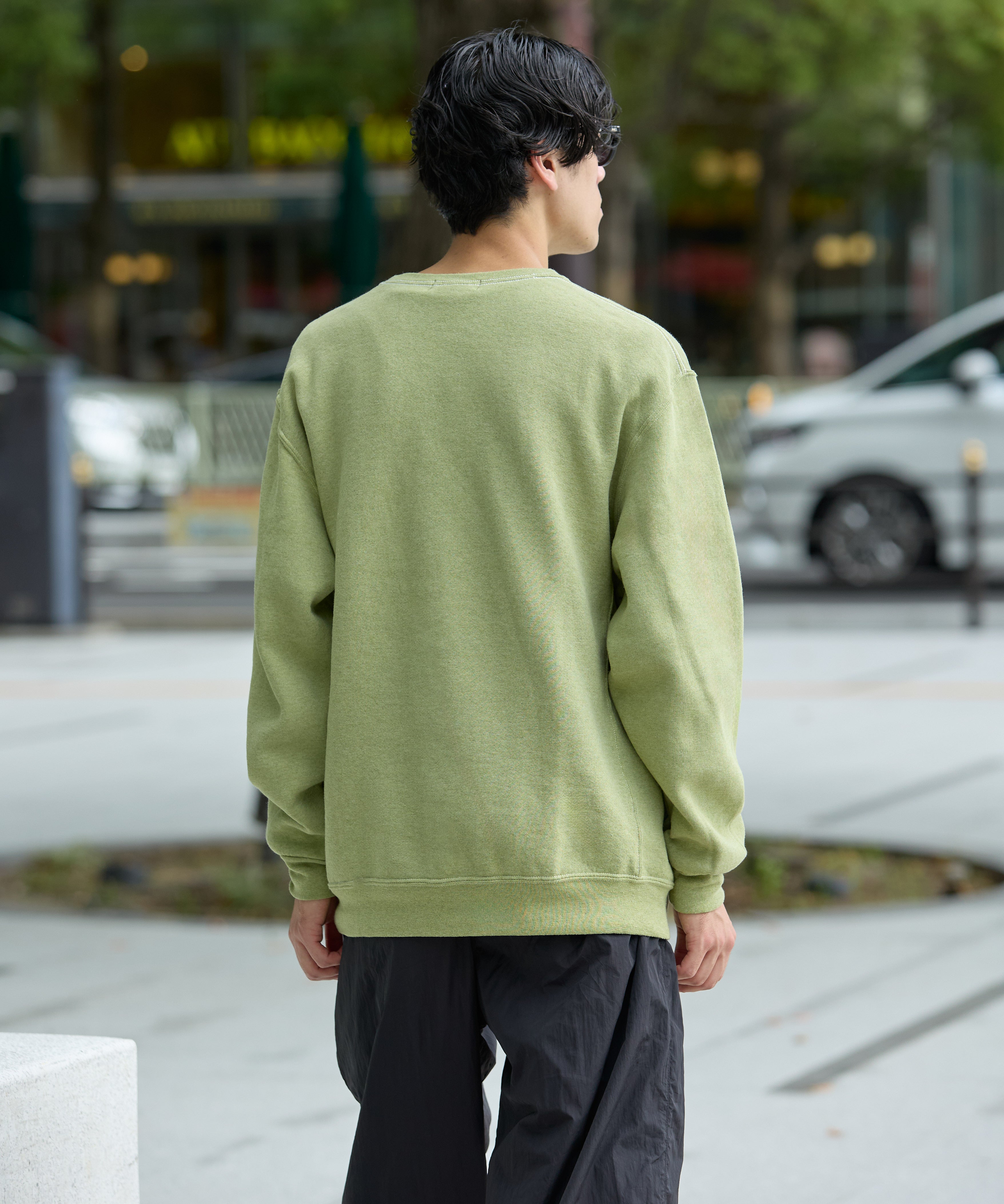 ×RUSSELL ATHLETIC STANDARD CREWNECK SWEAT OVERDYE【GREEN】