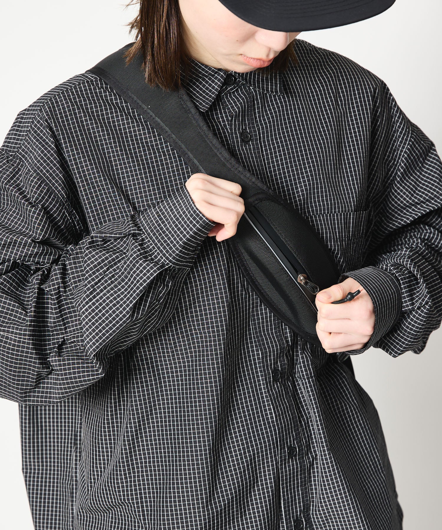 【2026.2.18 WED 18:00~ INSTOCK】Tyvek®︎ ONESHOULDER BAG