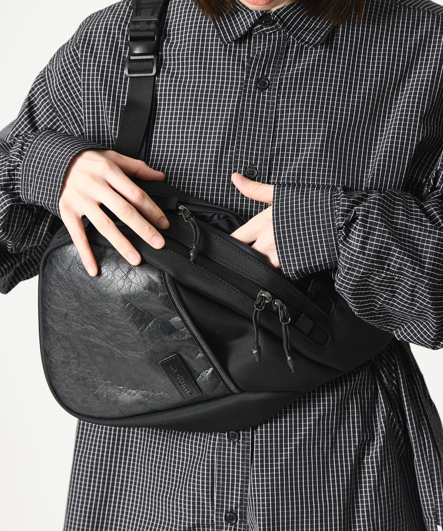 【2026.2.18 WED 18:00~ INSTOCK】Tyvek®︎ ONESHOULDER BAG