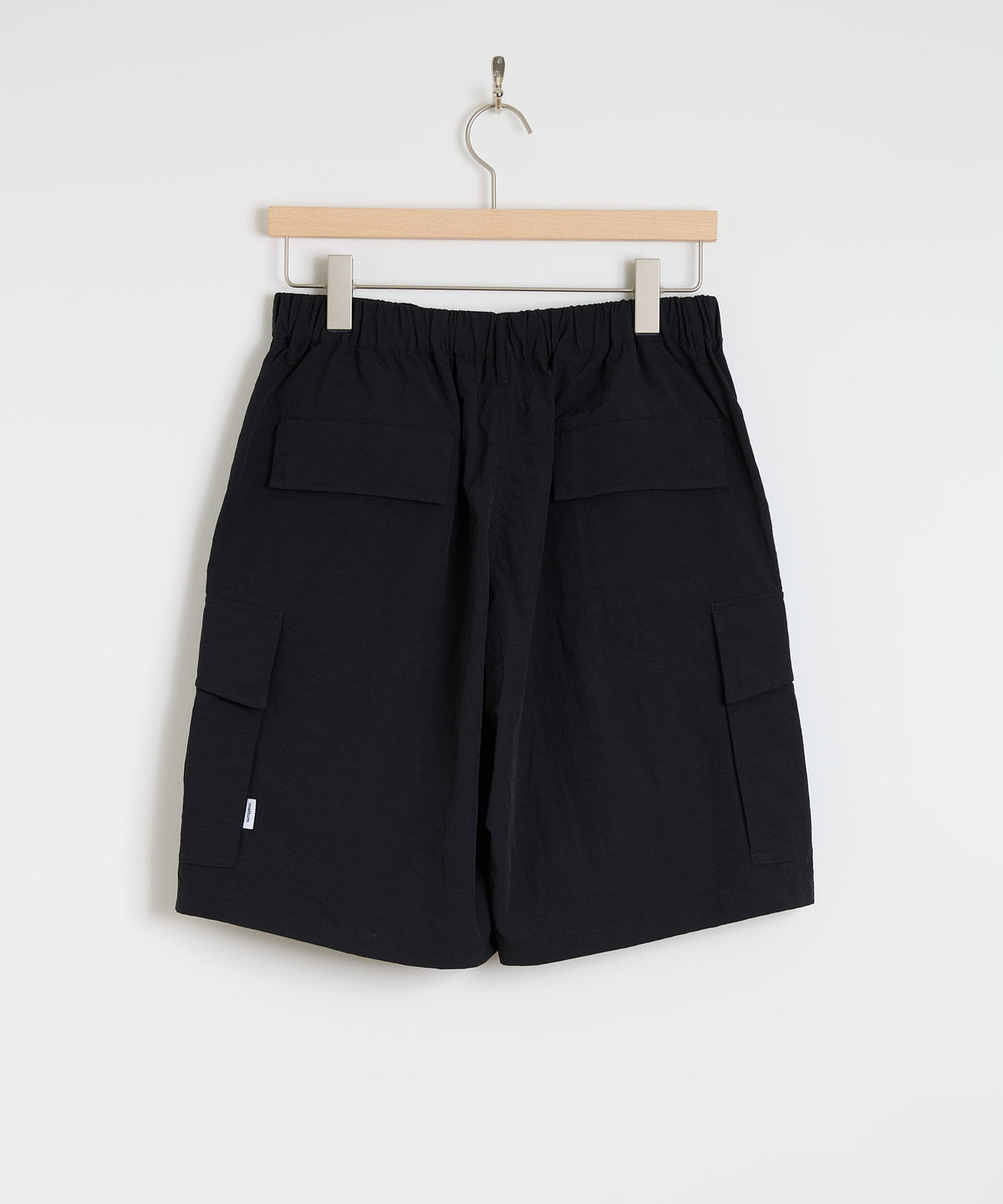 【SAMPLE SALE】NYLON CARGO SHORTS