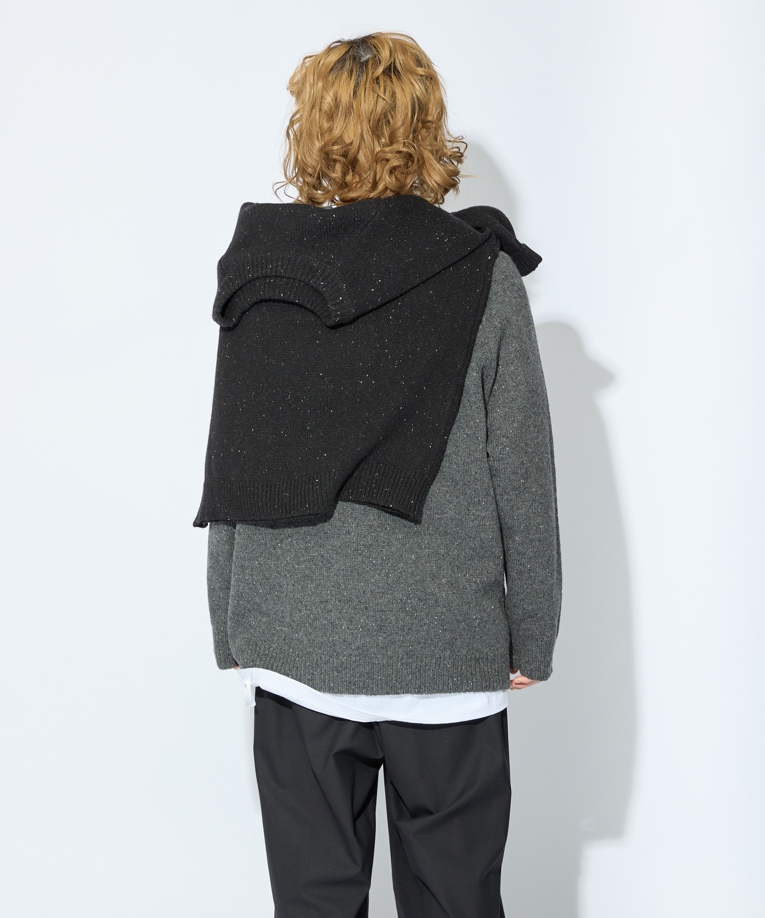 WOOL CREWNECK KNIT [CHARCOAL]