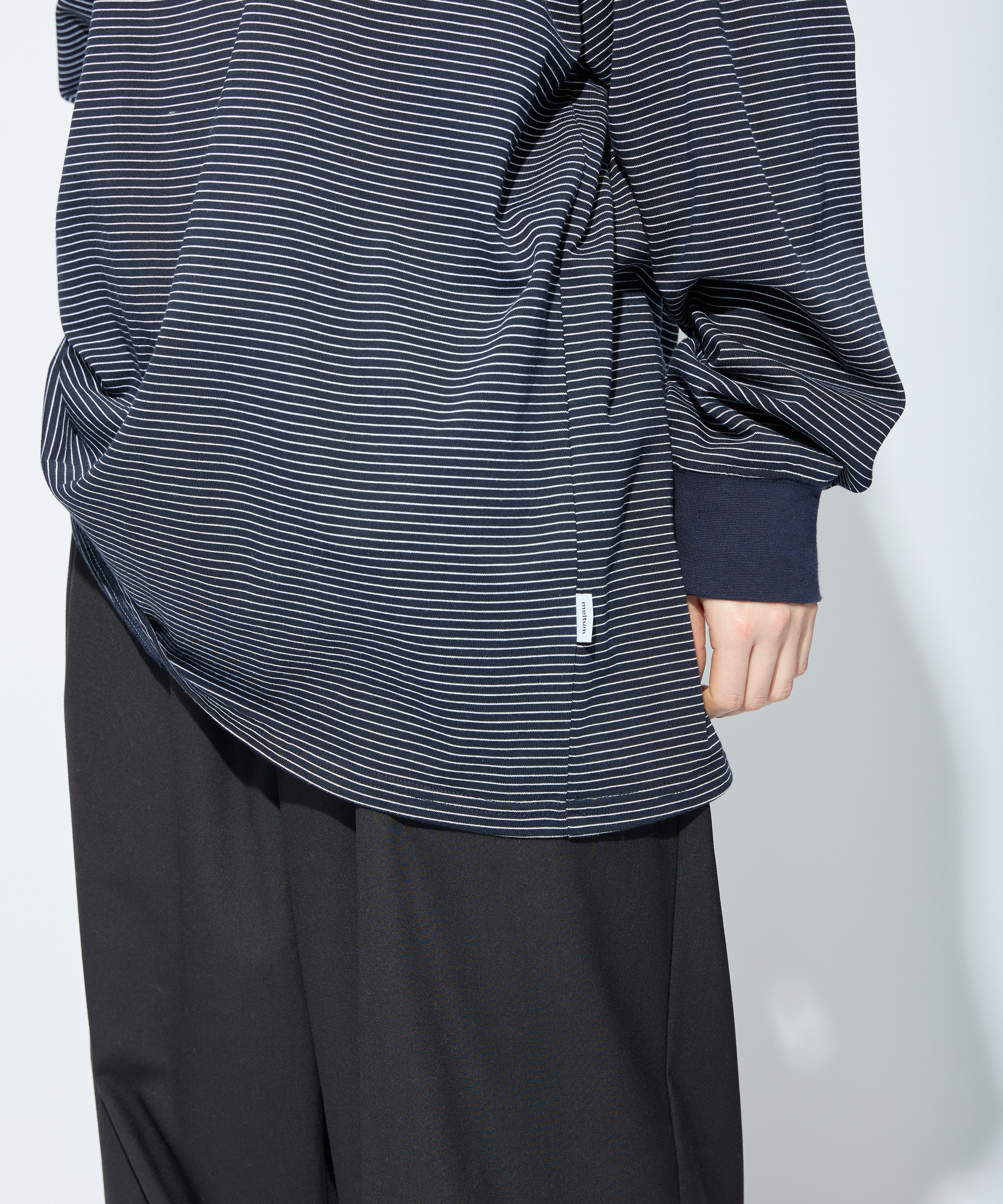 BORDER L/S T-SHIRT【NAVY】