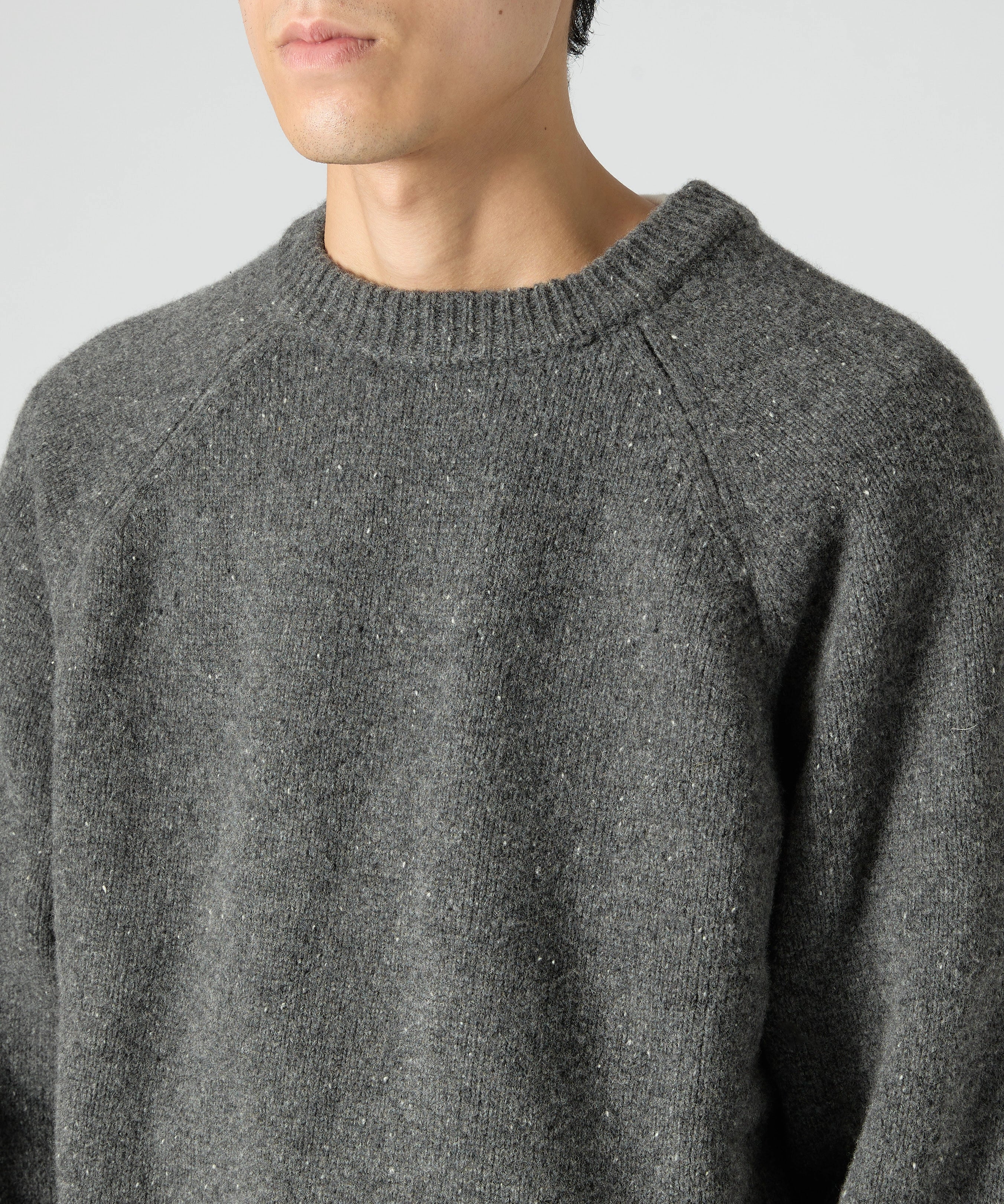 WOOL CREWNECK KNIT【CHARCOAL】