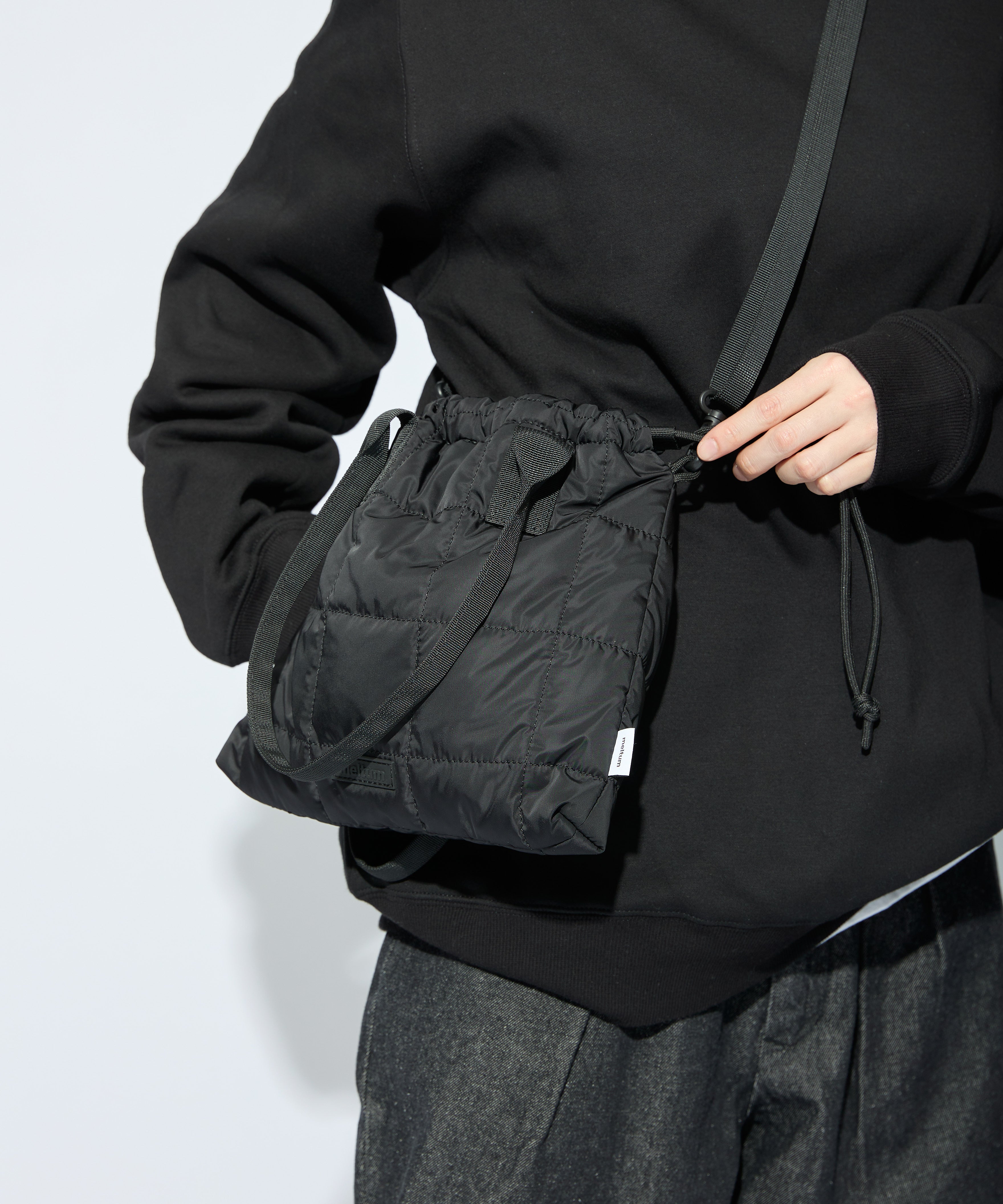 QUILT SHOULDER POUCH【BLACK】