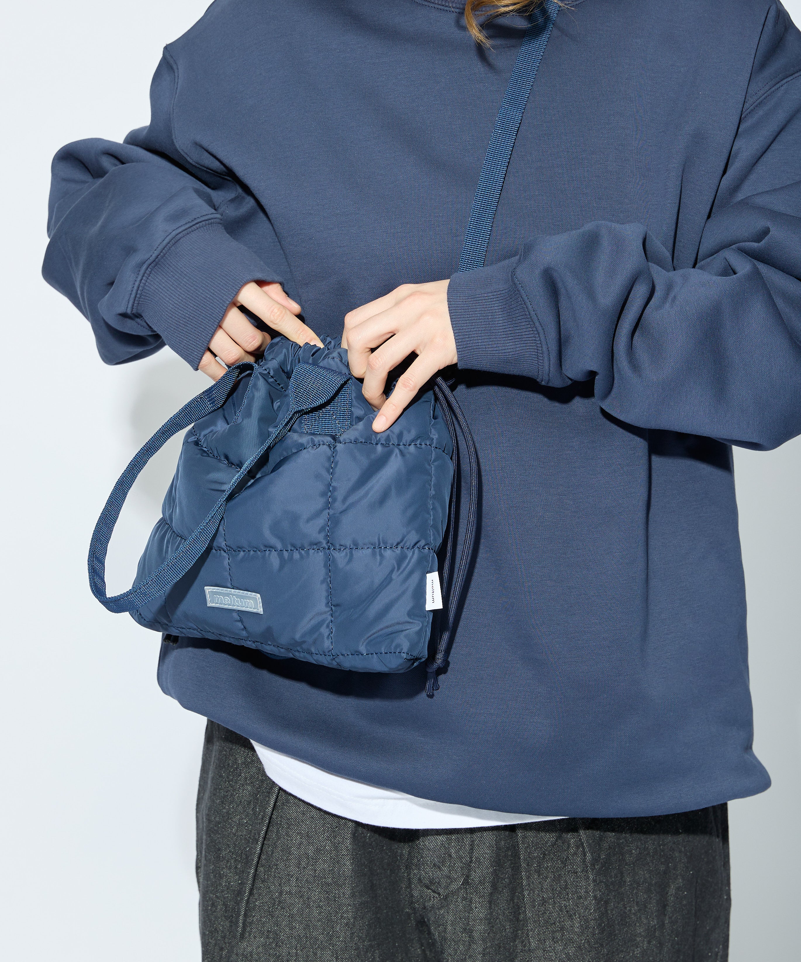 QUILT SHOULDER POUCH【NAVY】